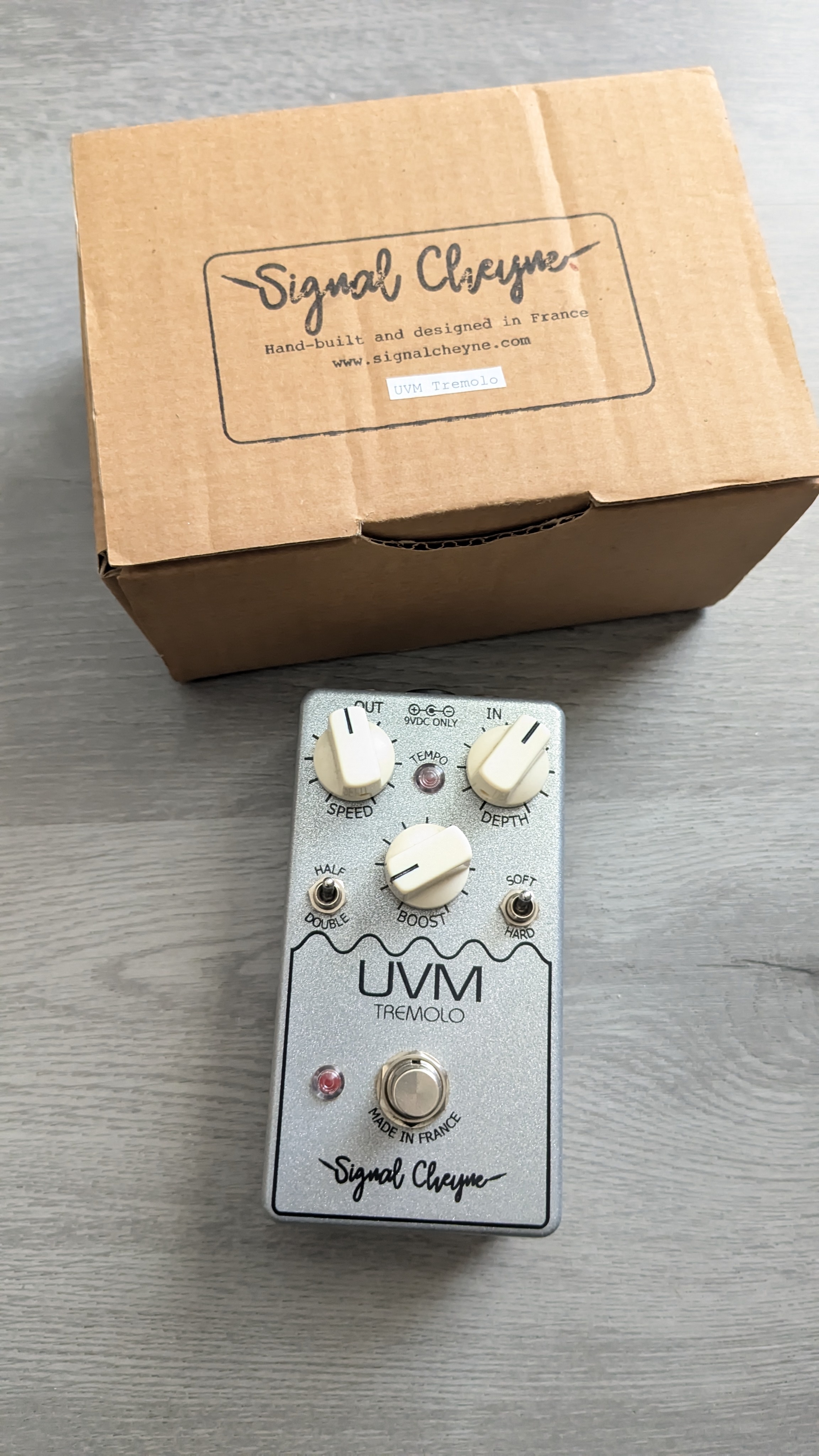 Tremolo Signal Cheyne UVM V2