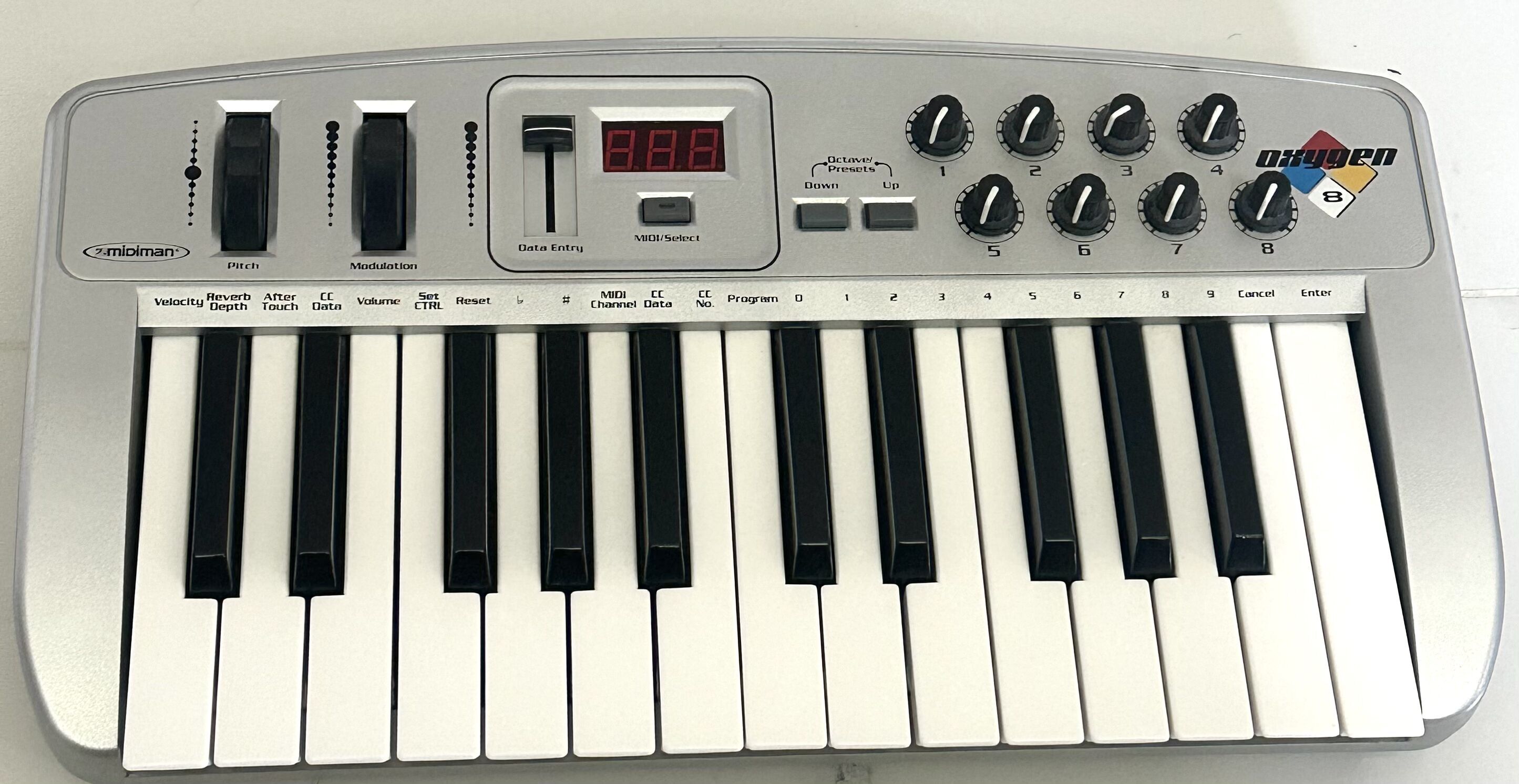 Clavier maître Midi Oxygen 8 25 notes