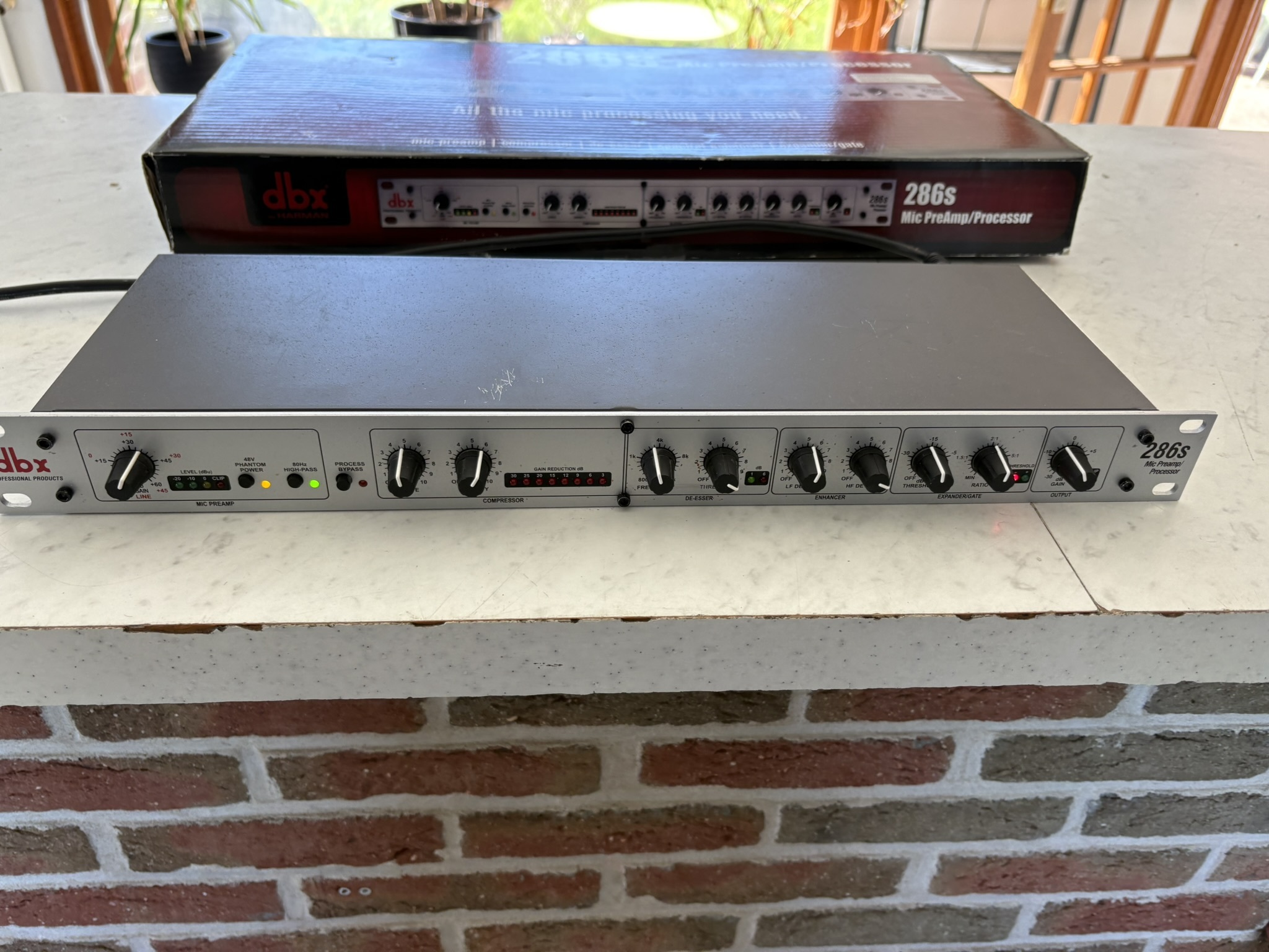 dbx 286S