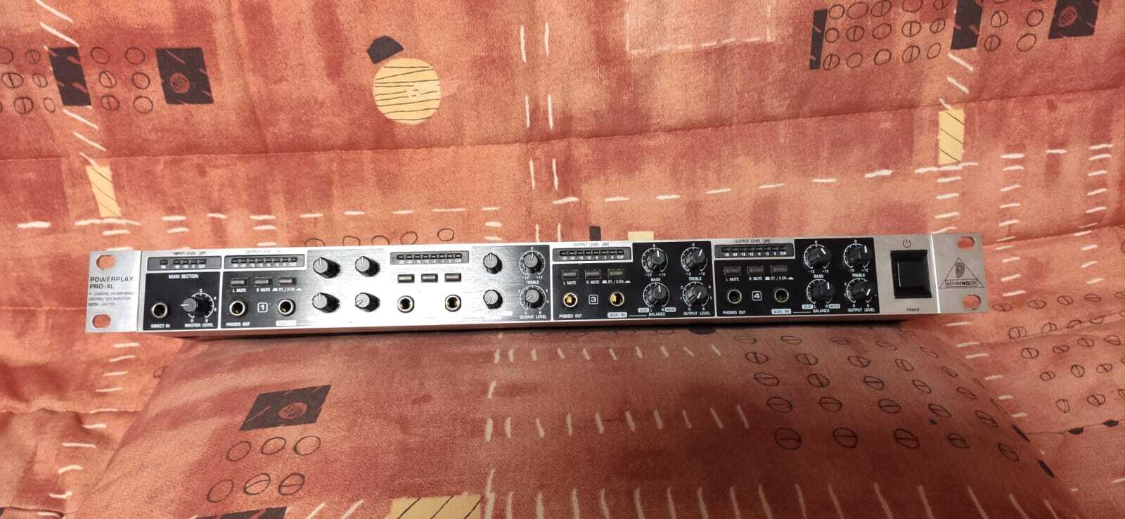 Behringer Powerplay Pro-XL HA4700 (99818)