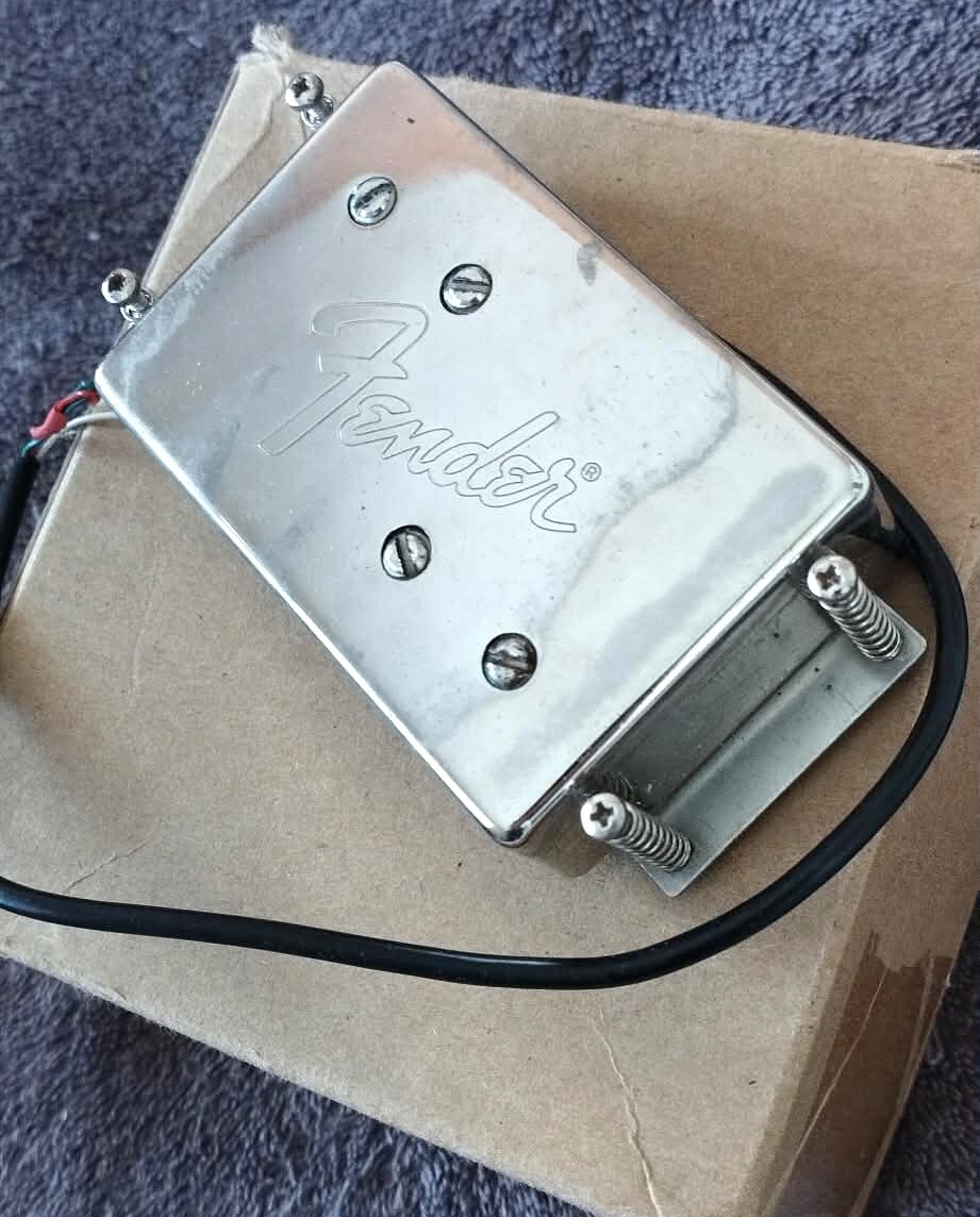 Micro Basse Fender Wide Range