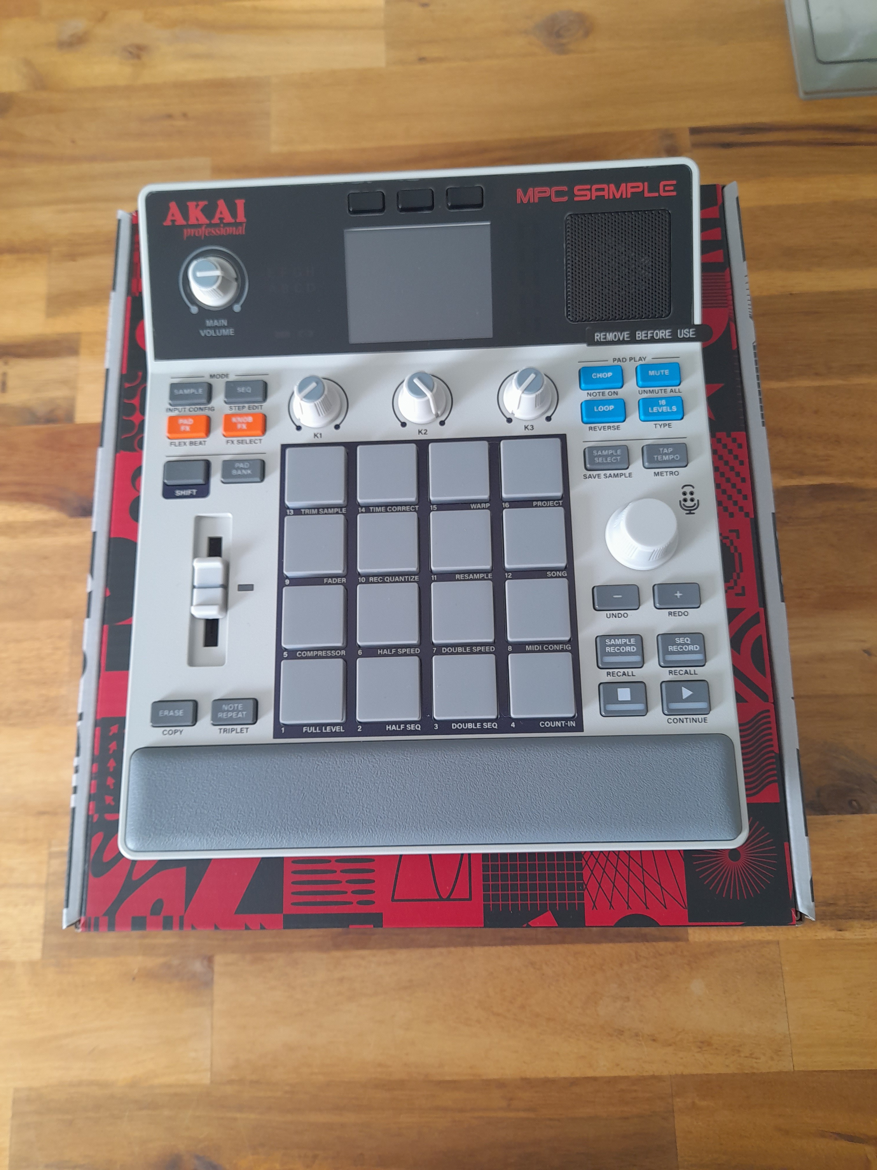 Akai Professional MPC Sample (63879)