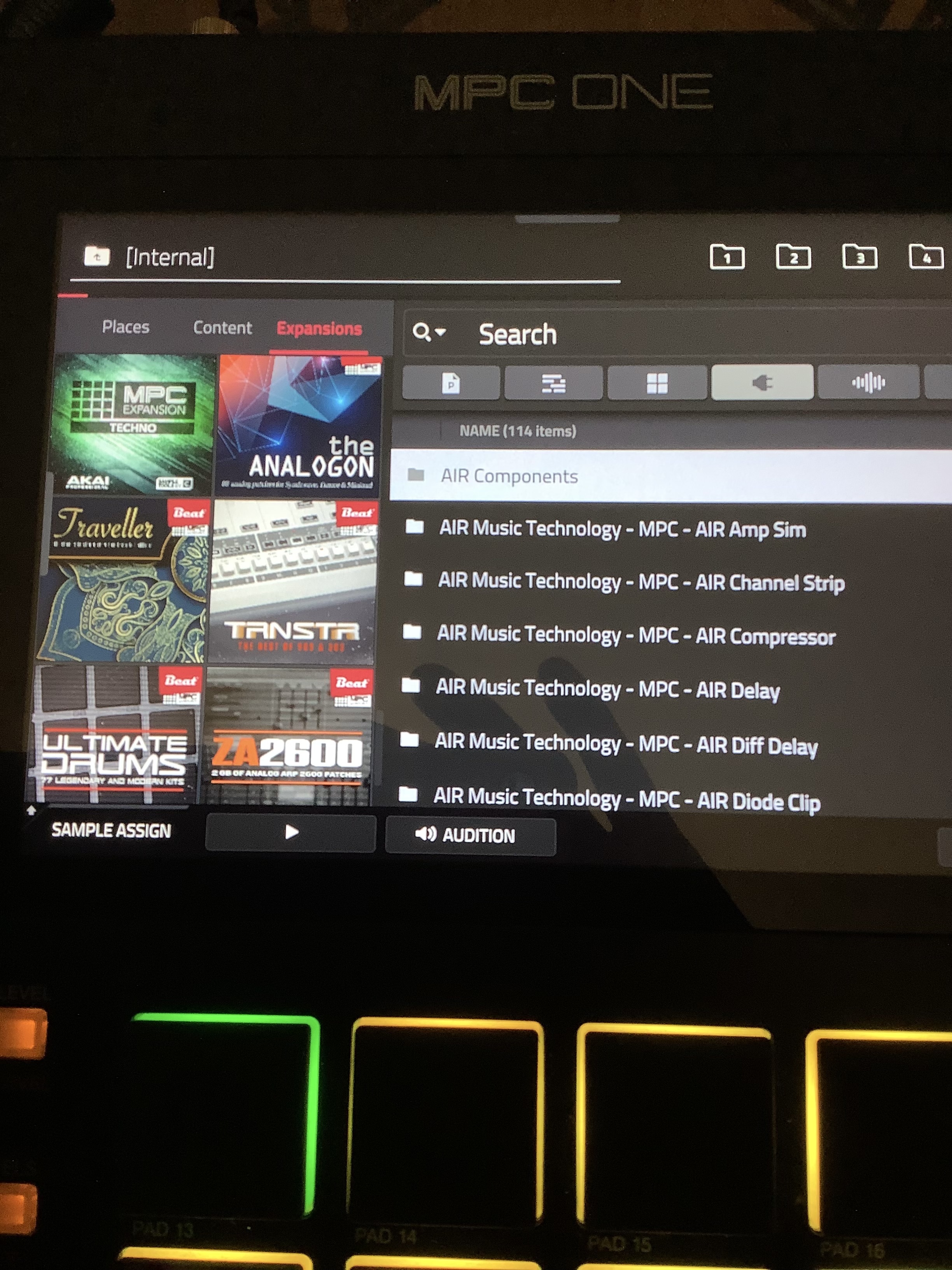 Akai Professional MPC One (9710)