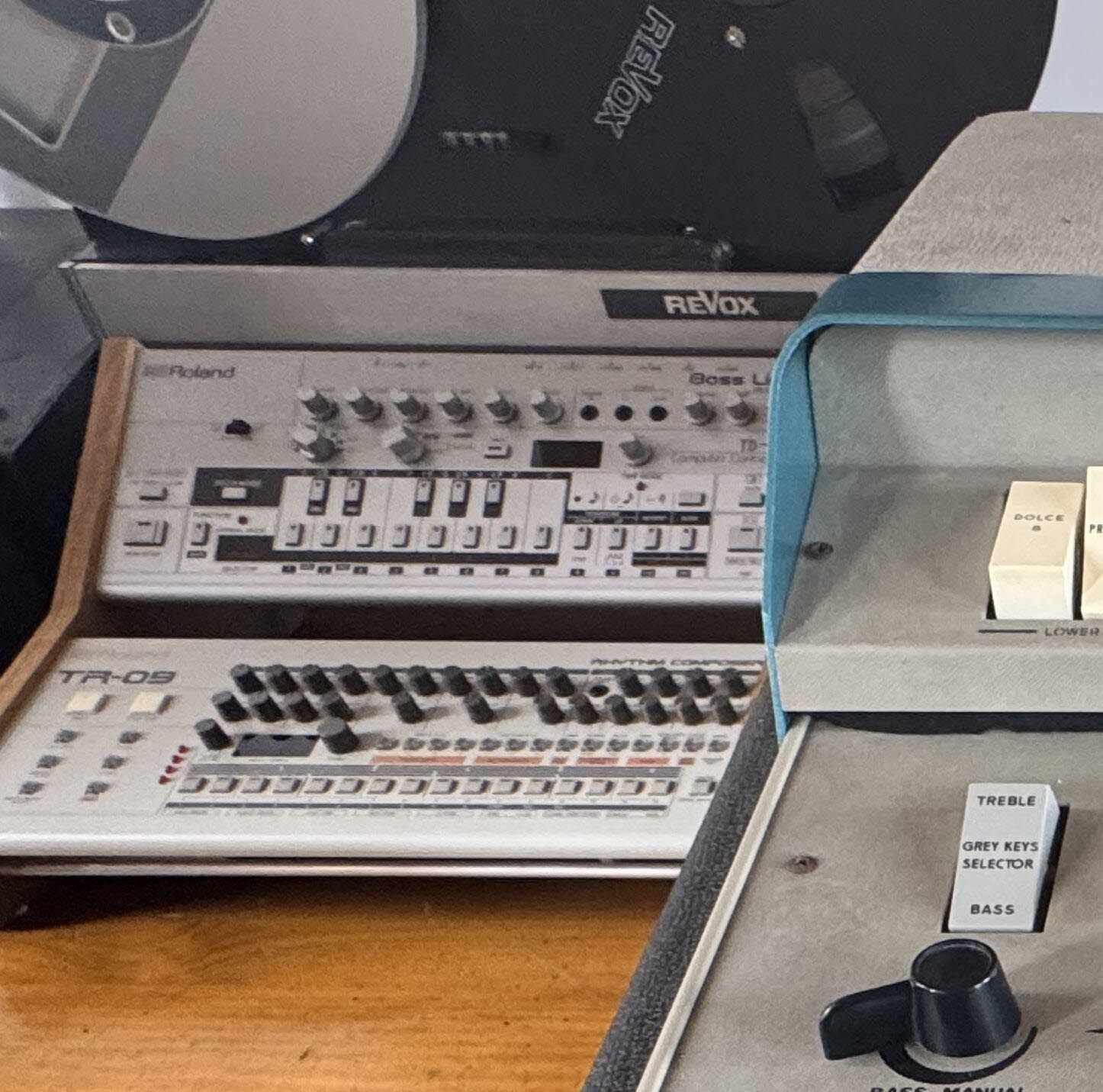 Vends TR09 + TB303 ensemble ou séparé