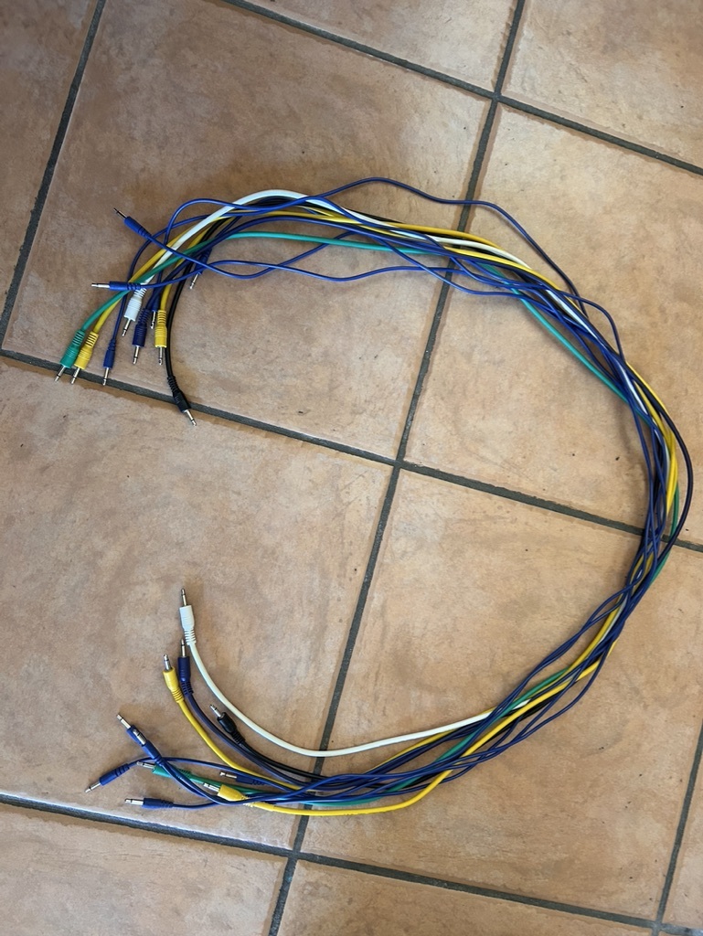 AE765E11-1FD6-4887-9C65-7E6F1F0C841C 1 105 c