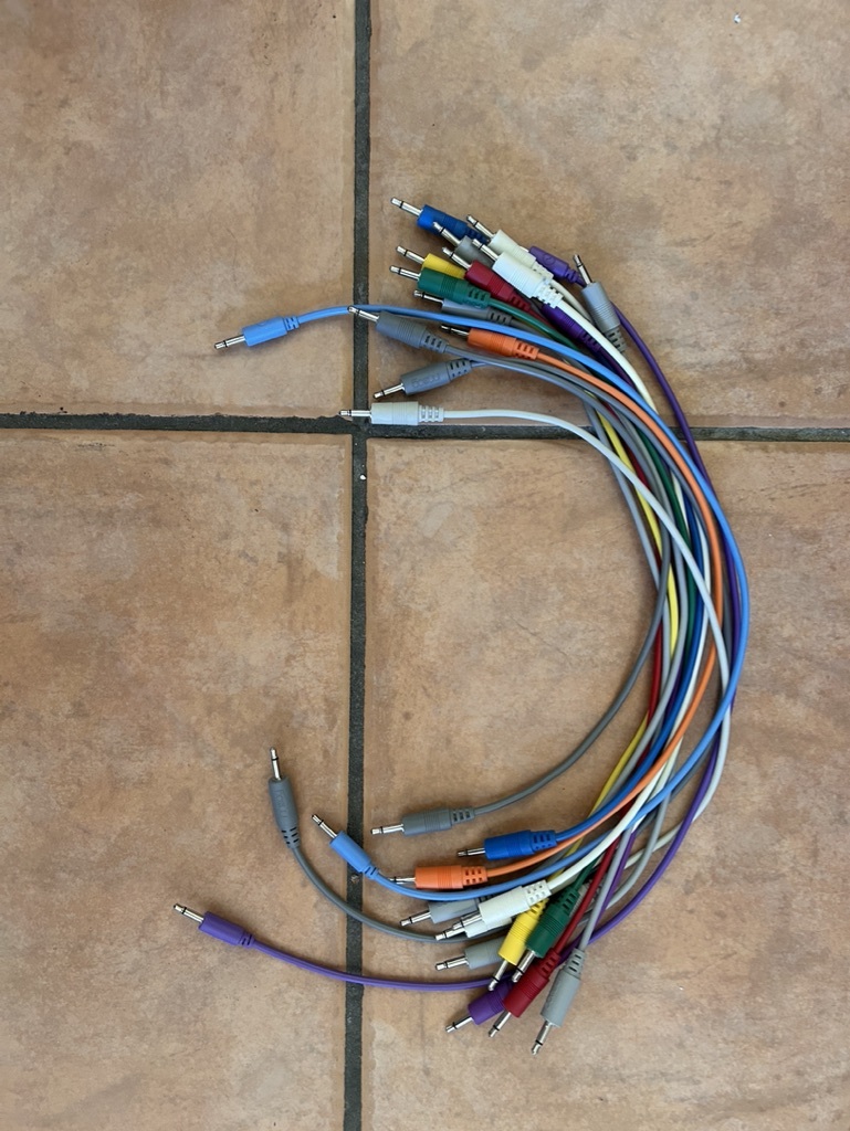 D5156047-13FC-4FAE-815D-85D15CAAB355 1 105 c