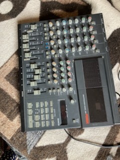 studio intégré analogique Foster 280