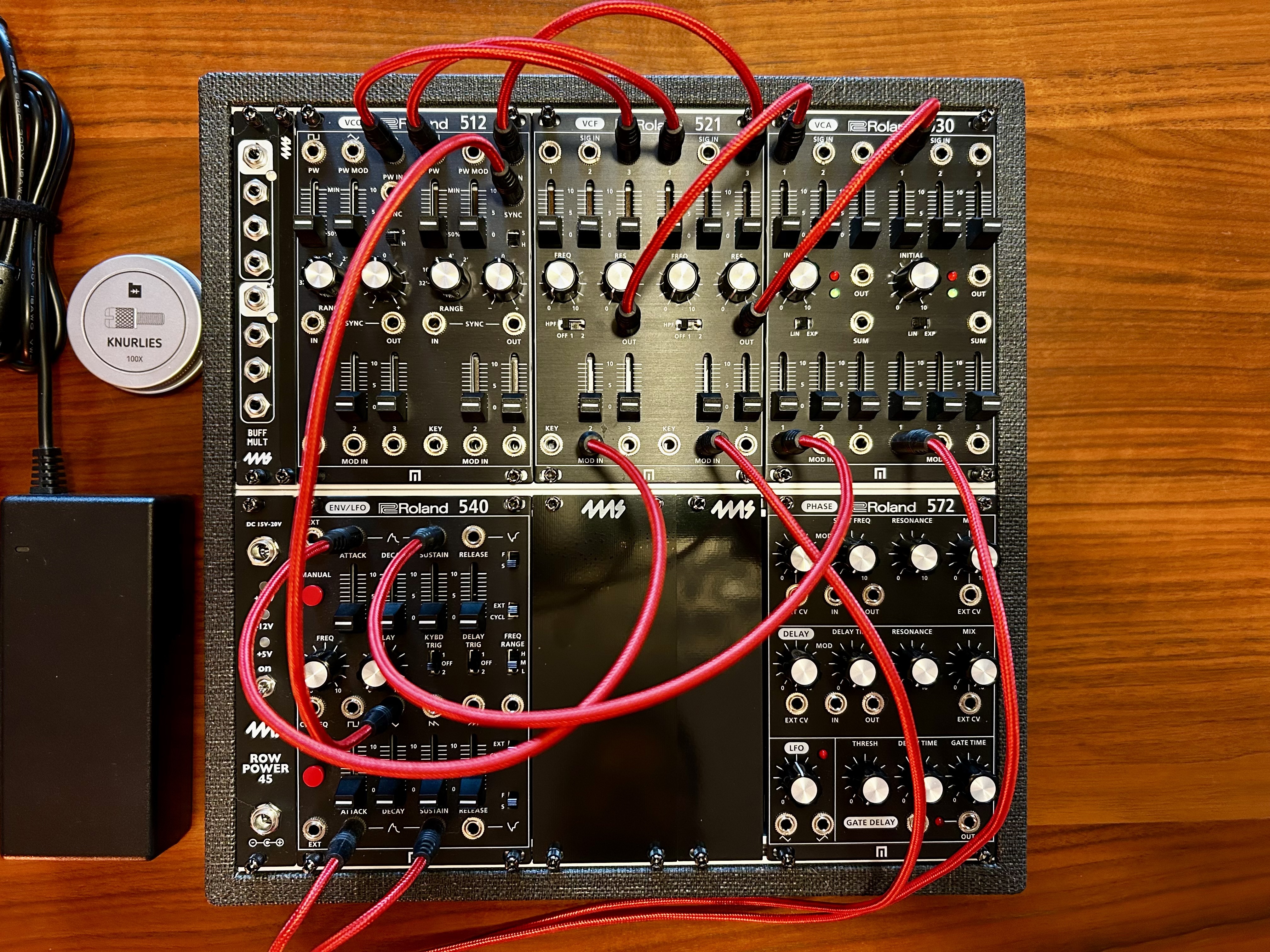 Roland SYSTEM-500 Custom avec accessoires (Frais de port inclus!)
