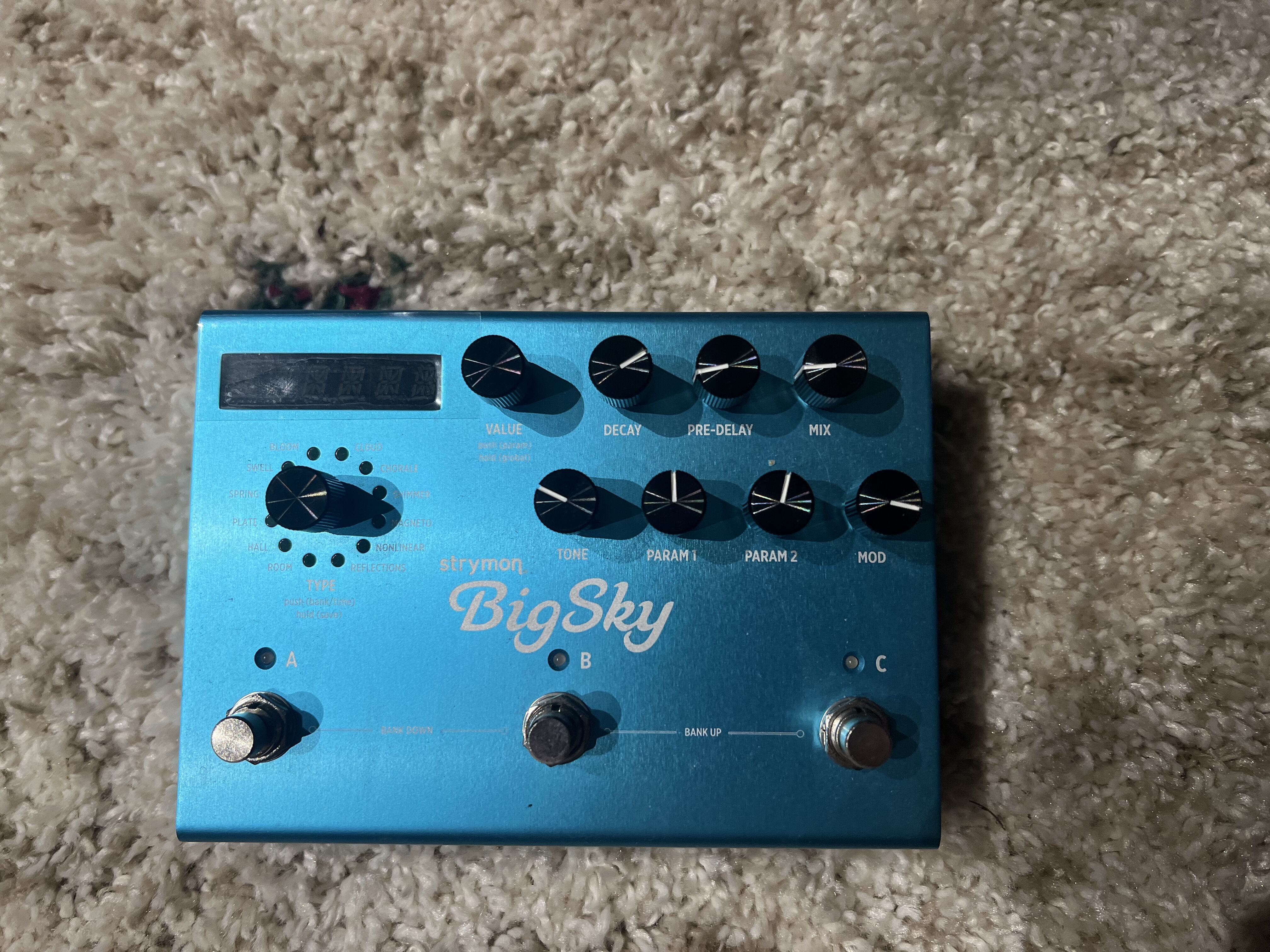 Vends Strymon Big Sky