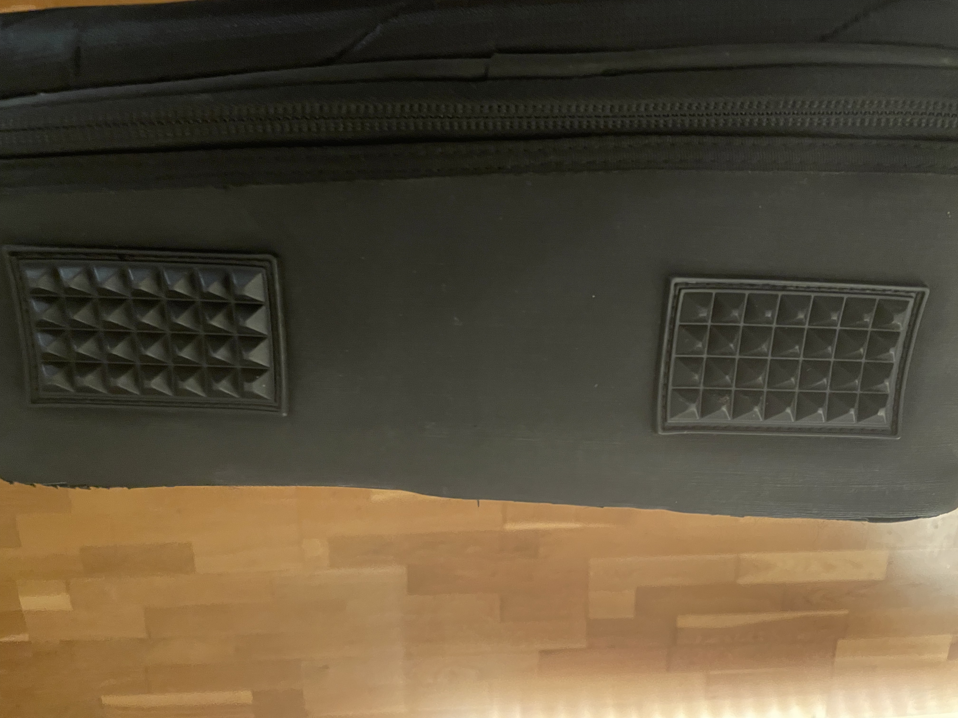 2.6. Housse de protection Prophet-6 : OB-6