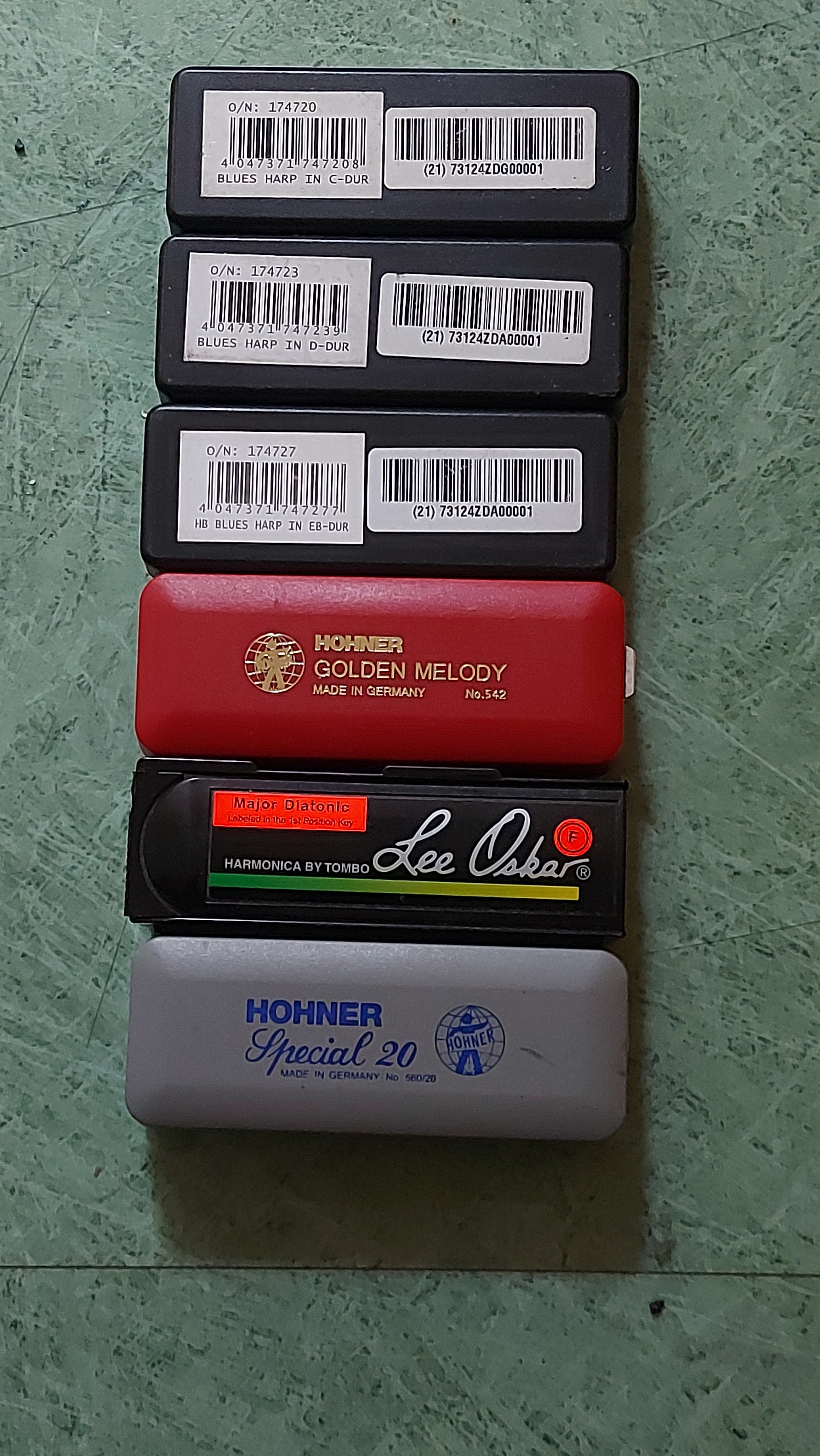 Lot de 6 harmonicas