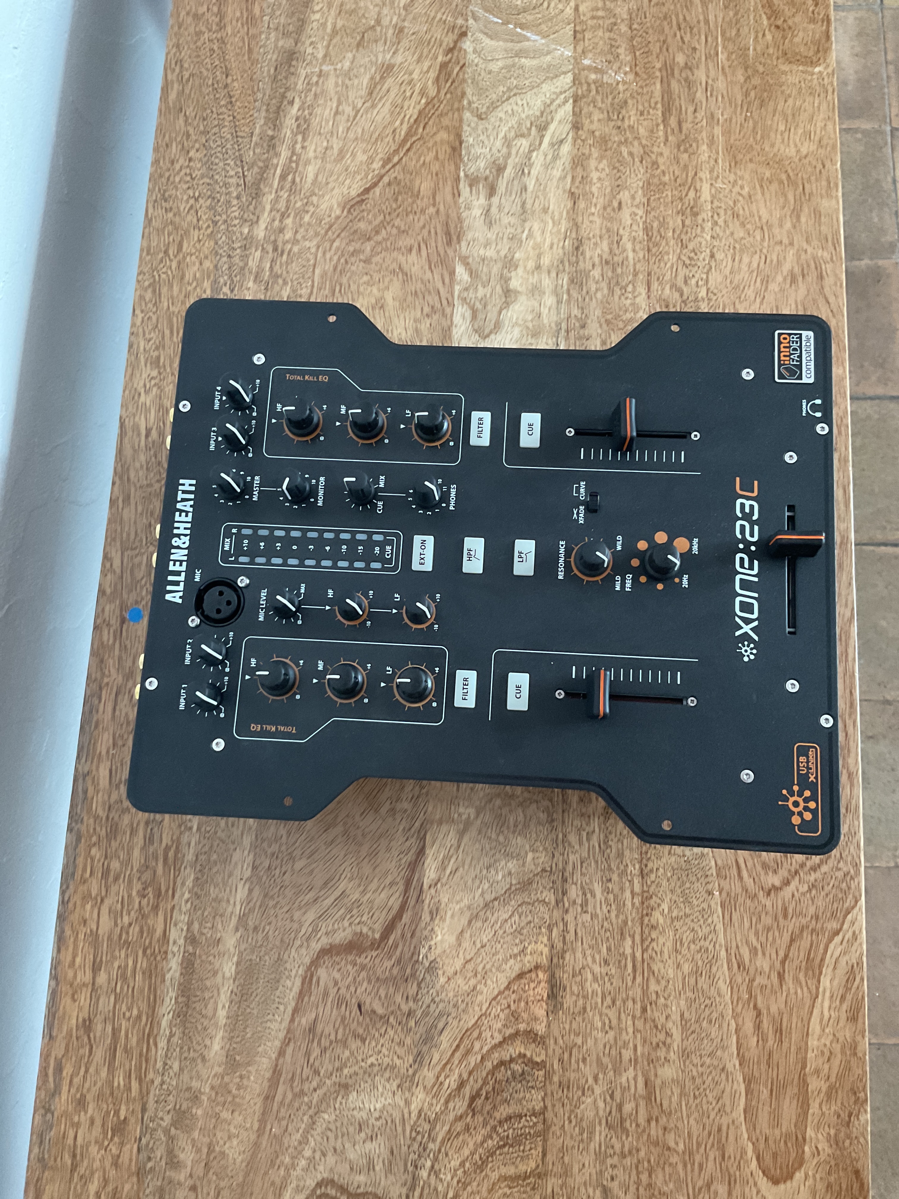 Allen & Heath Xone:23C (39679)