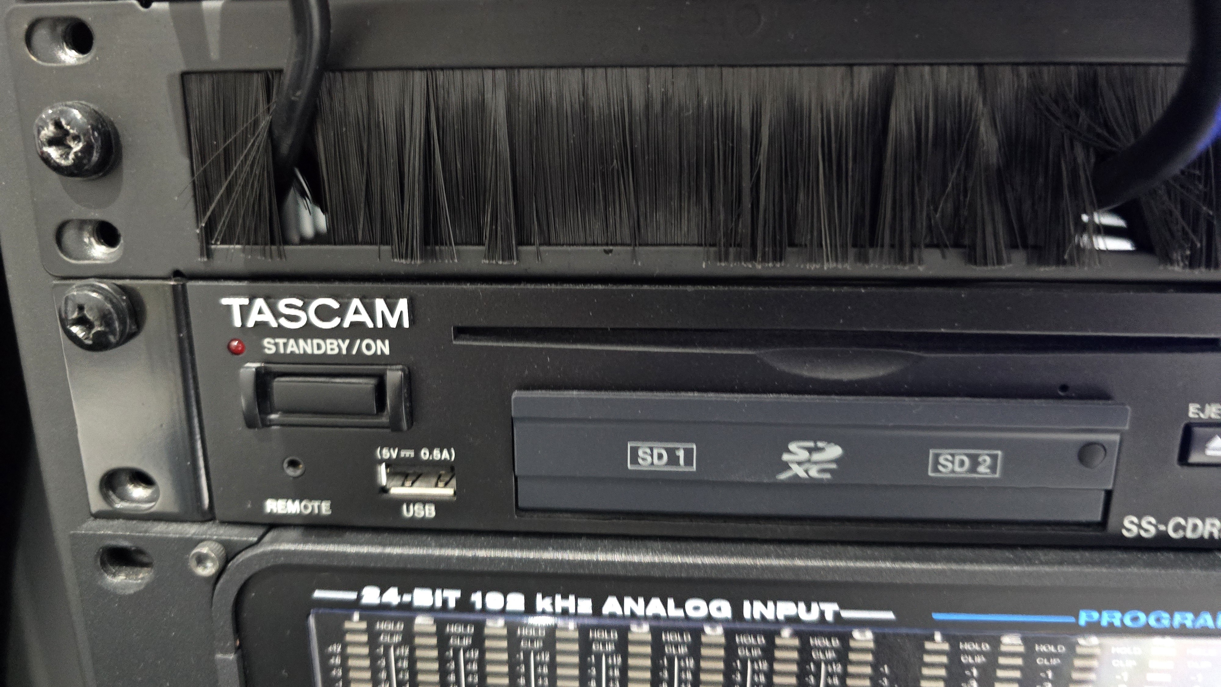 Enregistreur Tascam SS CDR250N