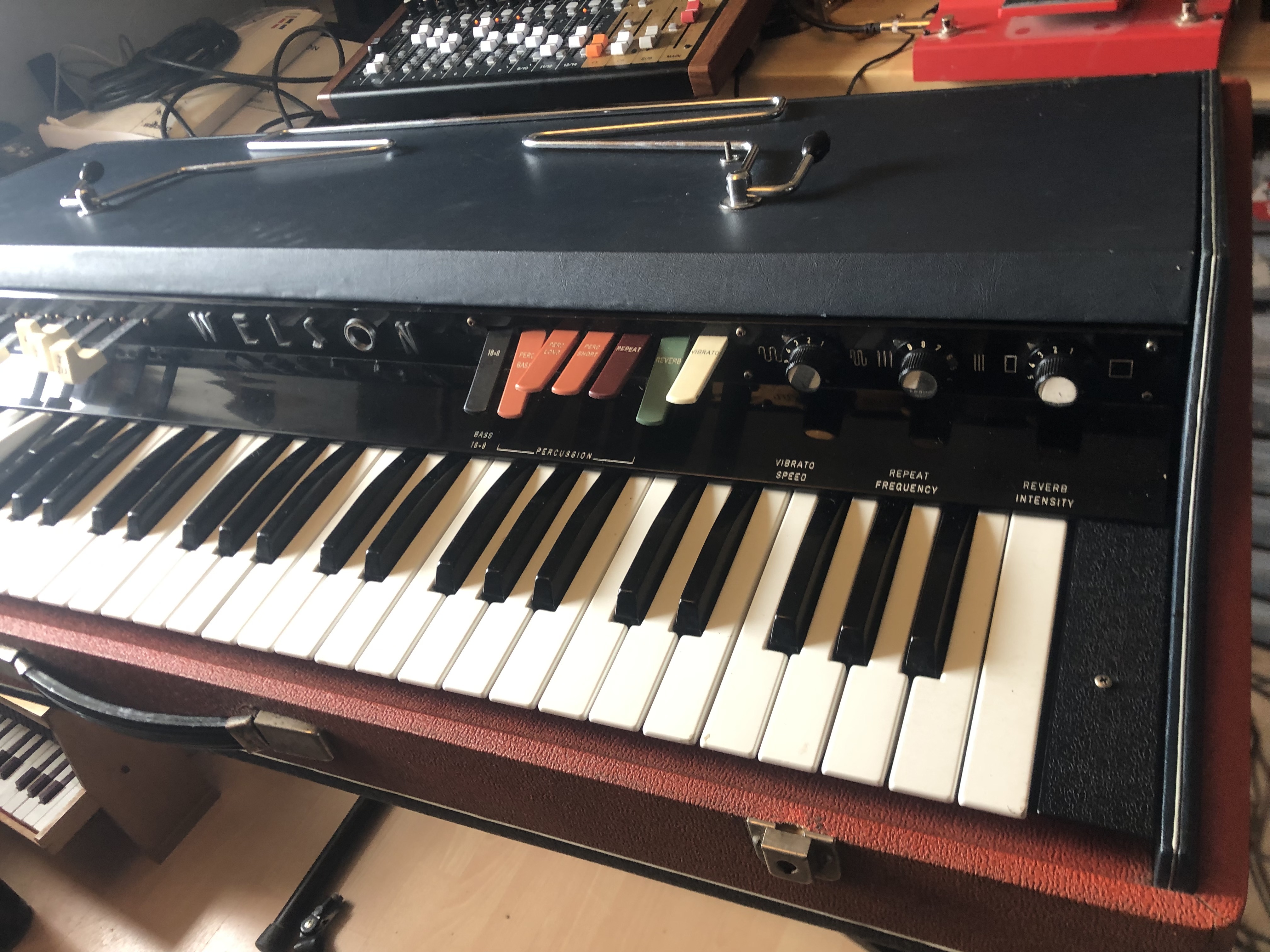 Rarissime Welson Halifax ( vox continental)