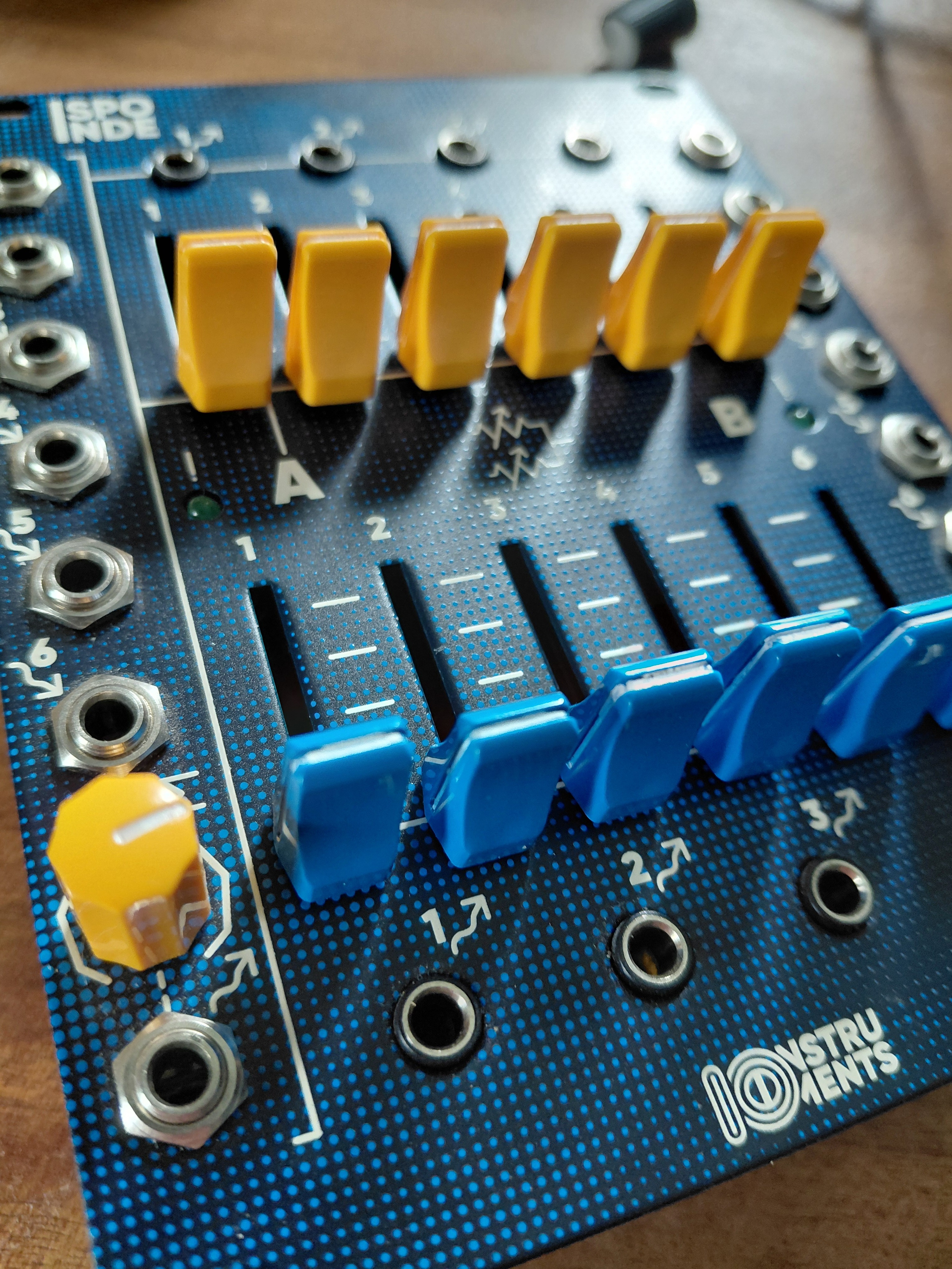IO Instruments Sponde (37868)