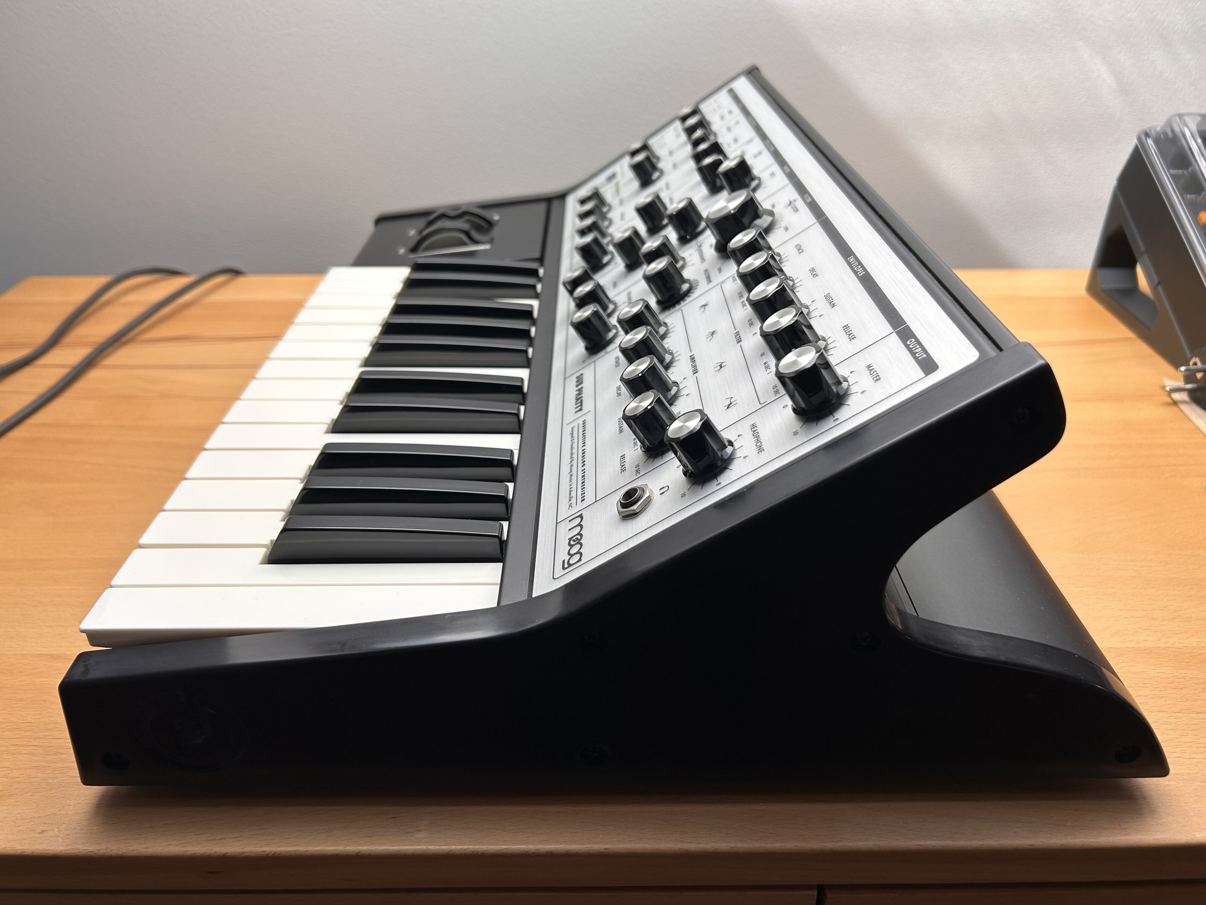 Moog Music Sub Phatty (66460)