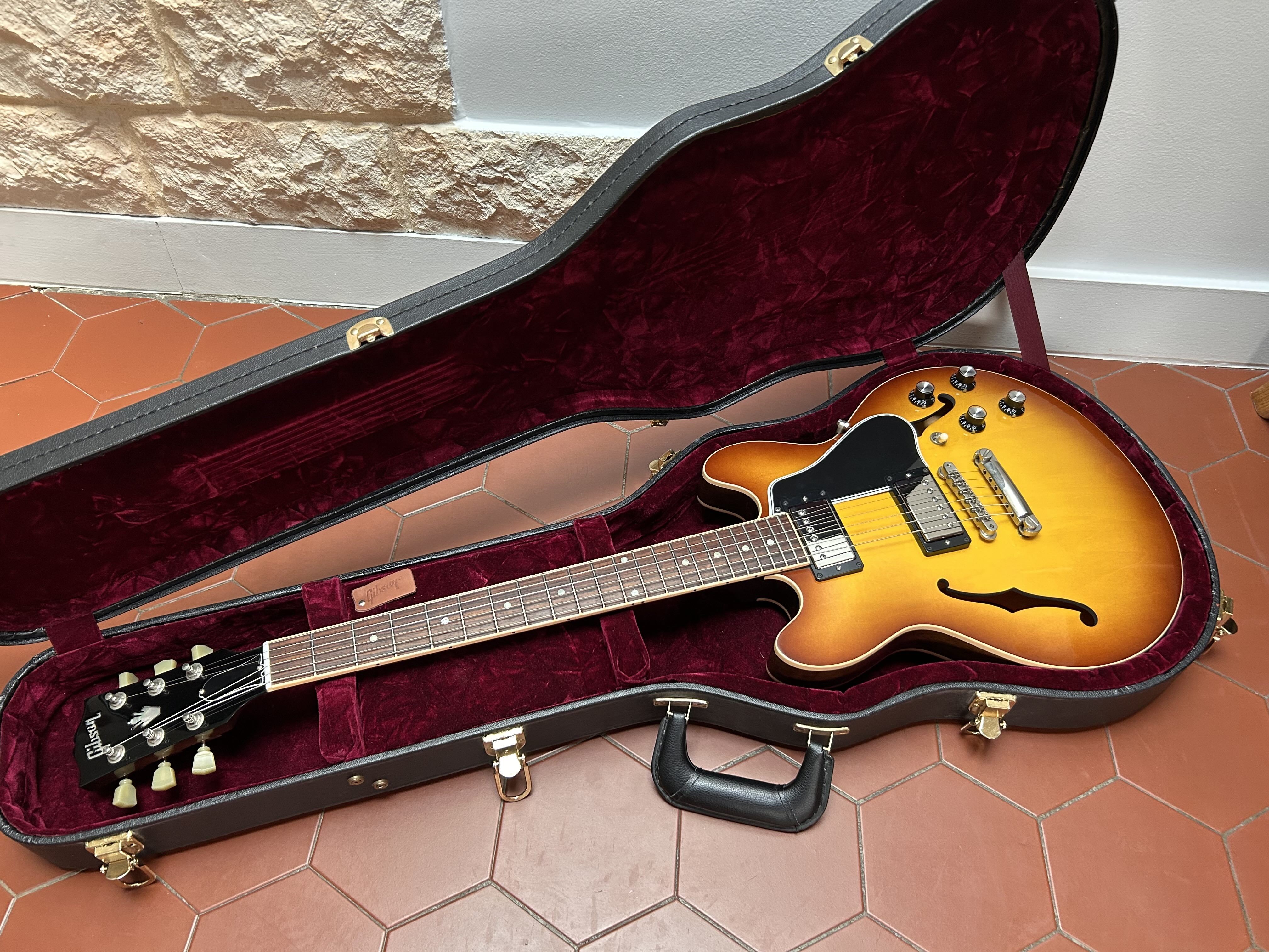 Gibson ES-339 Custom Shop (2012) tbe