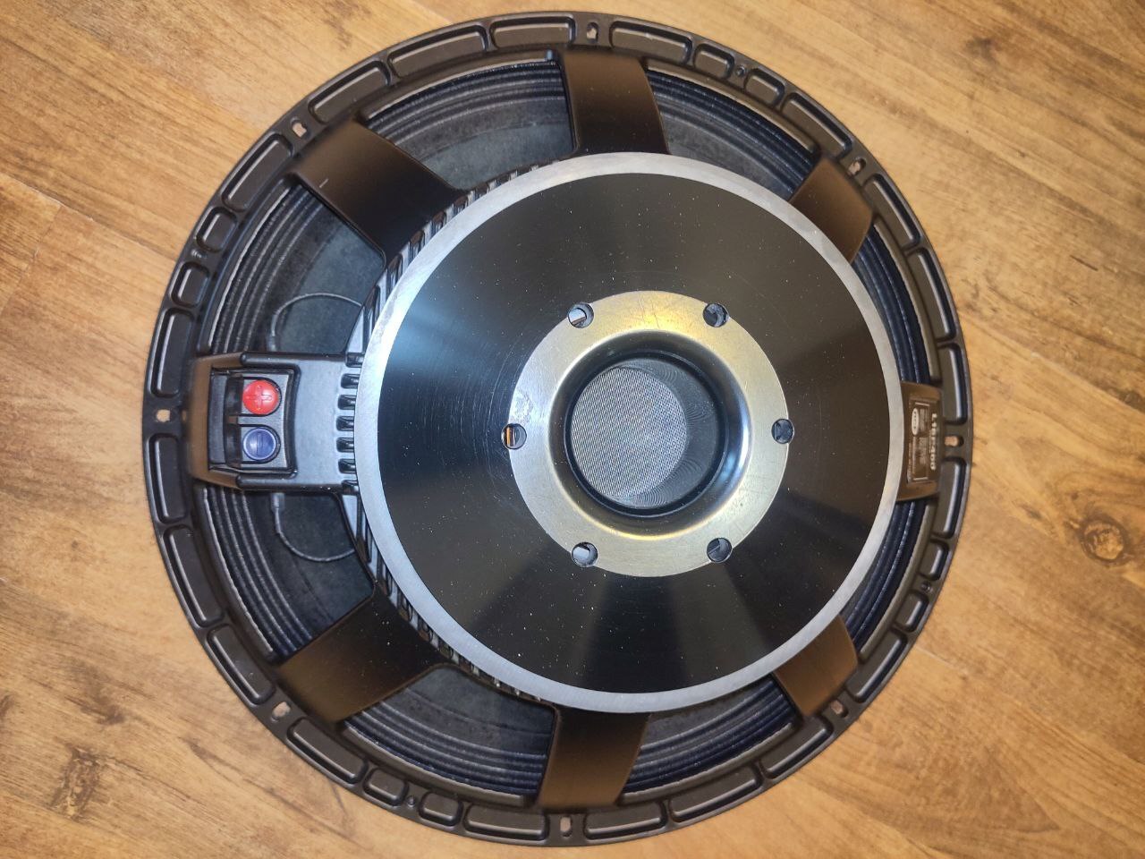 RCF-L18P400-03