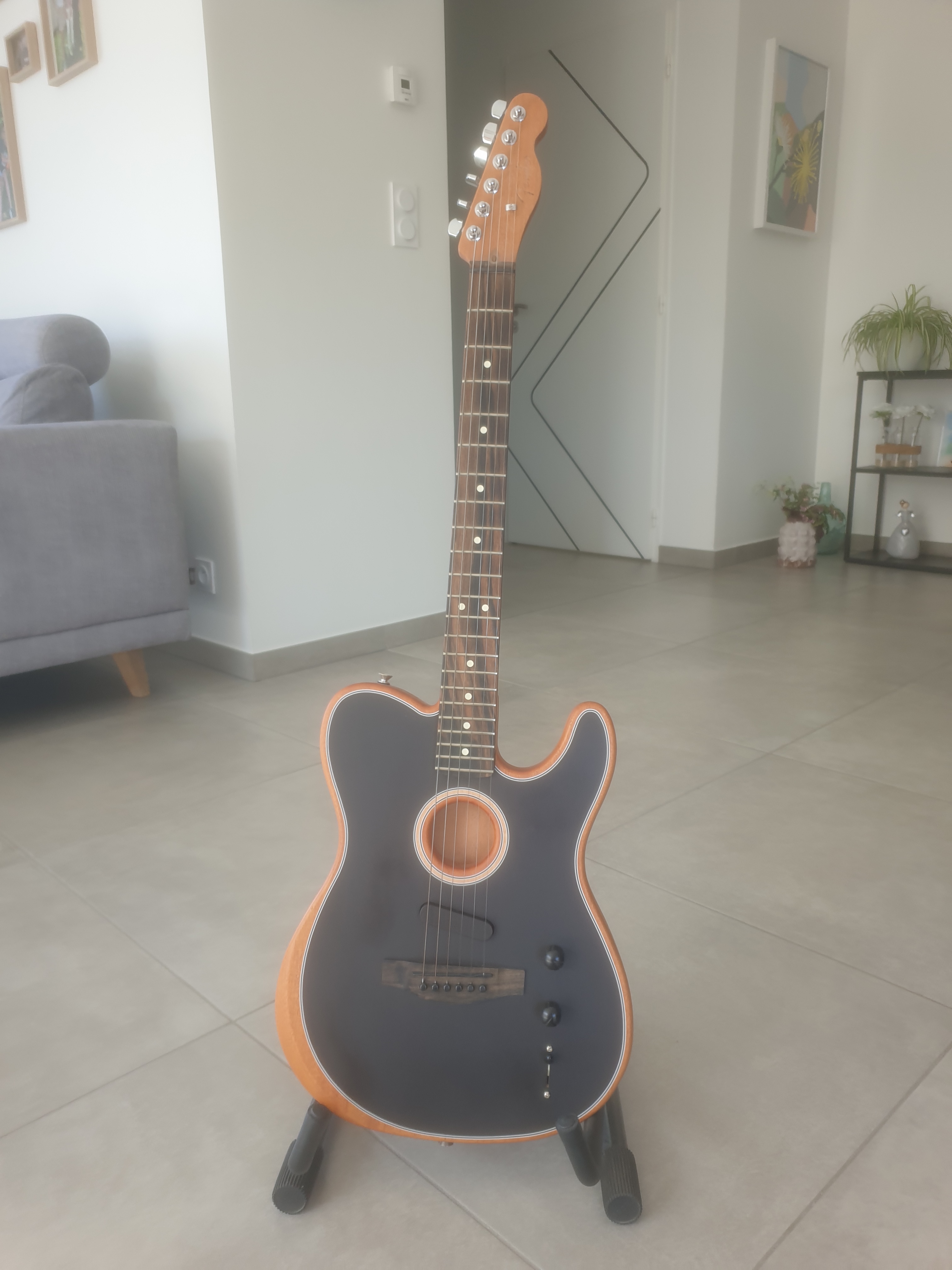 Vends guitare Fender Acoustasonic Serie américaine