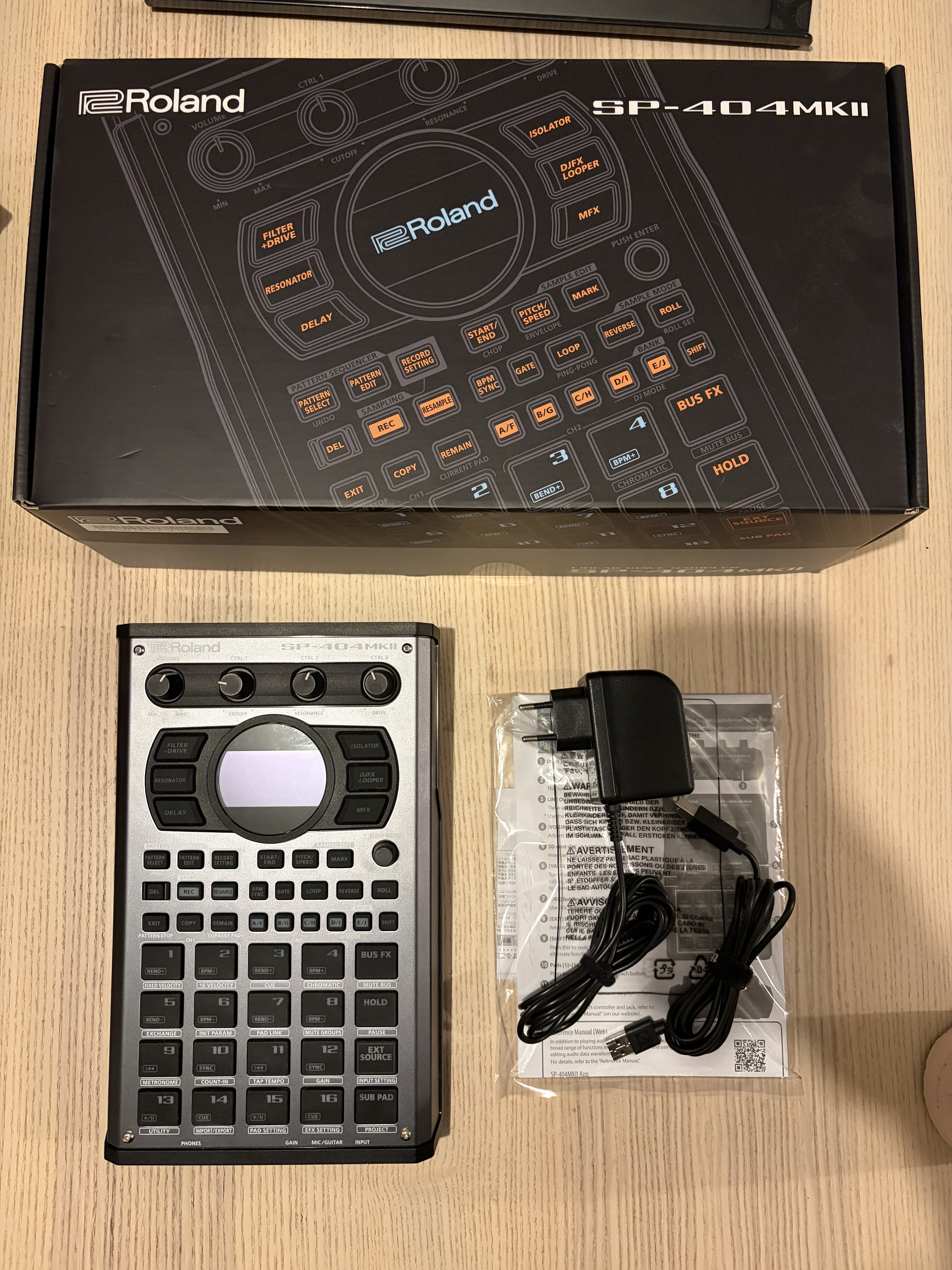 Roland SP404 mk2 neuf