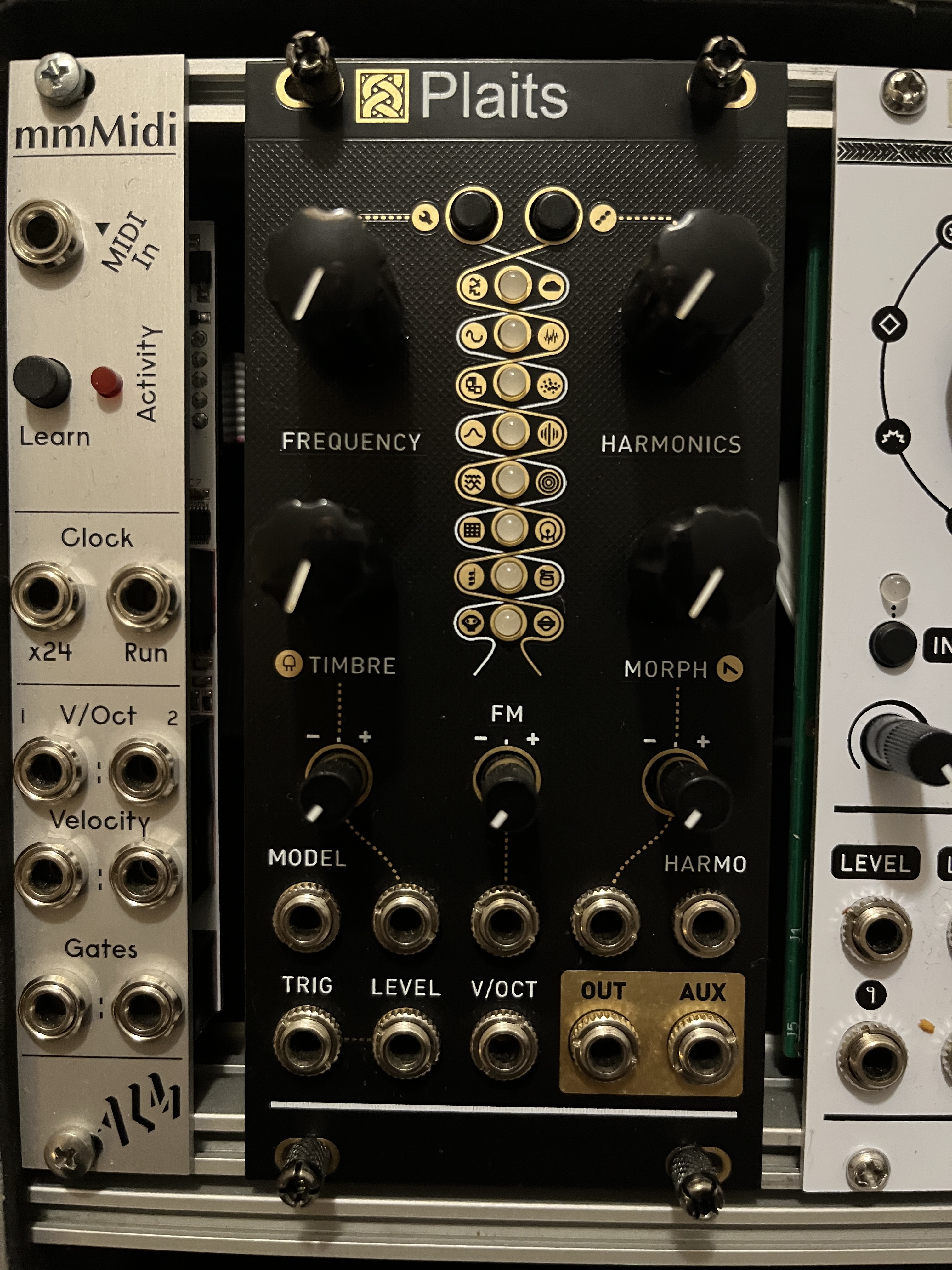 Vends Mutable Instruments Plaits – VCO Macro Oscillateur Eurorack