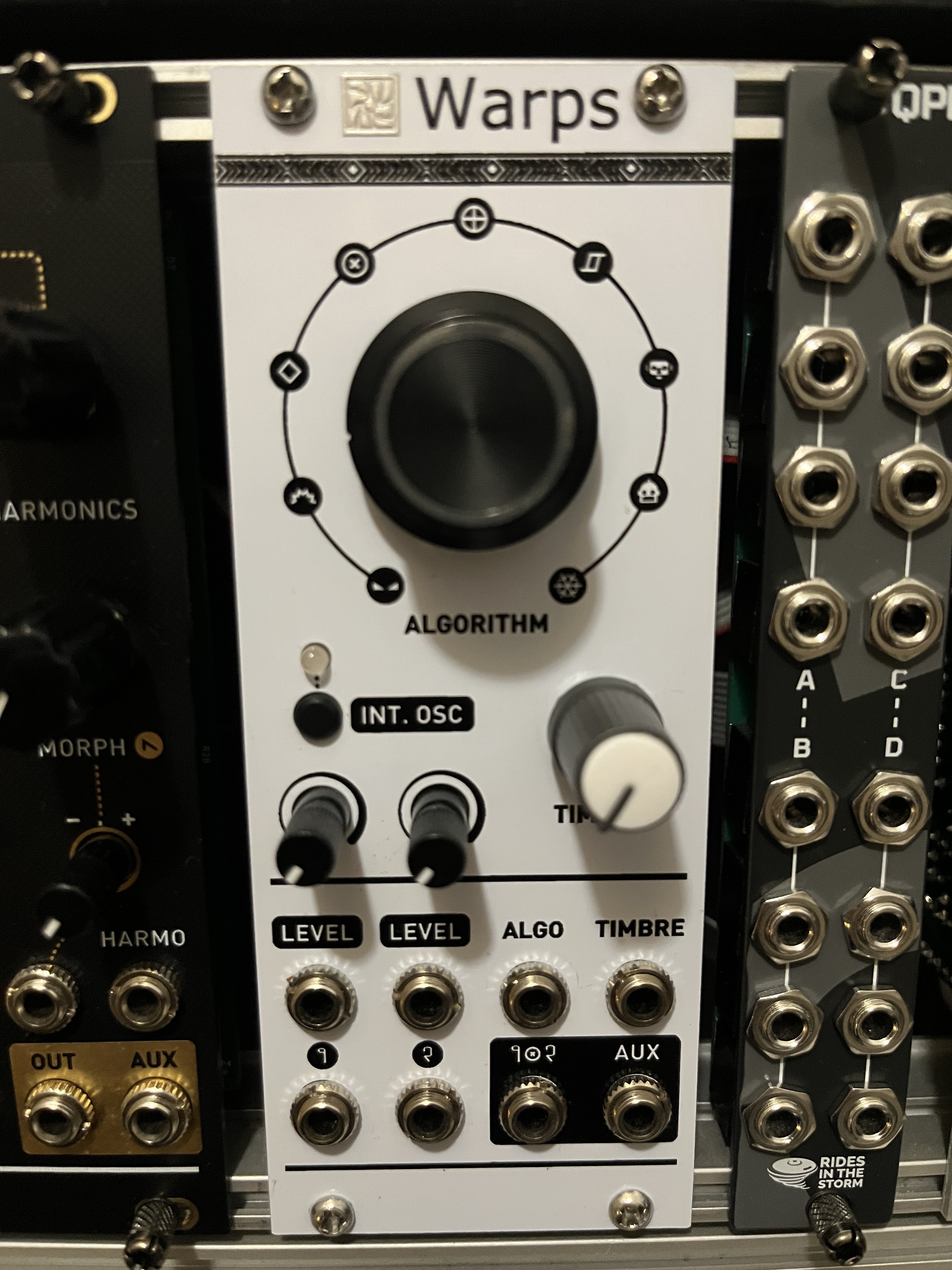 Vends Mutable Instruments Warps – Module de traitement audio Eurorack