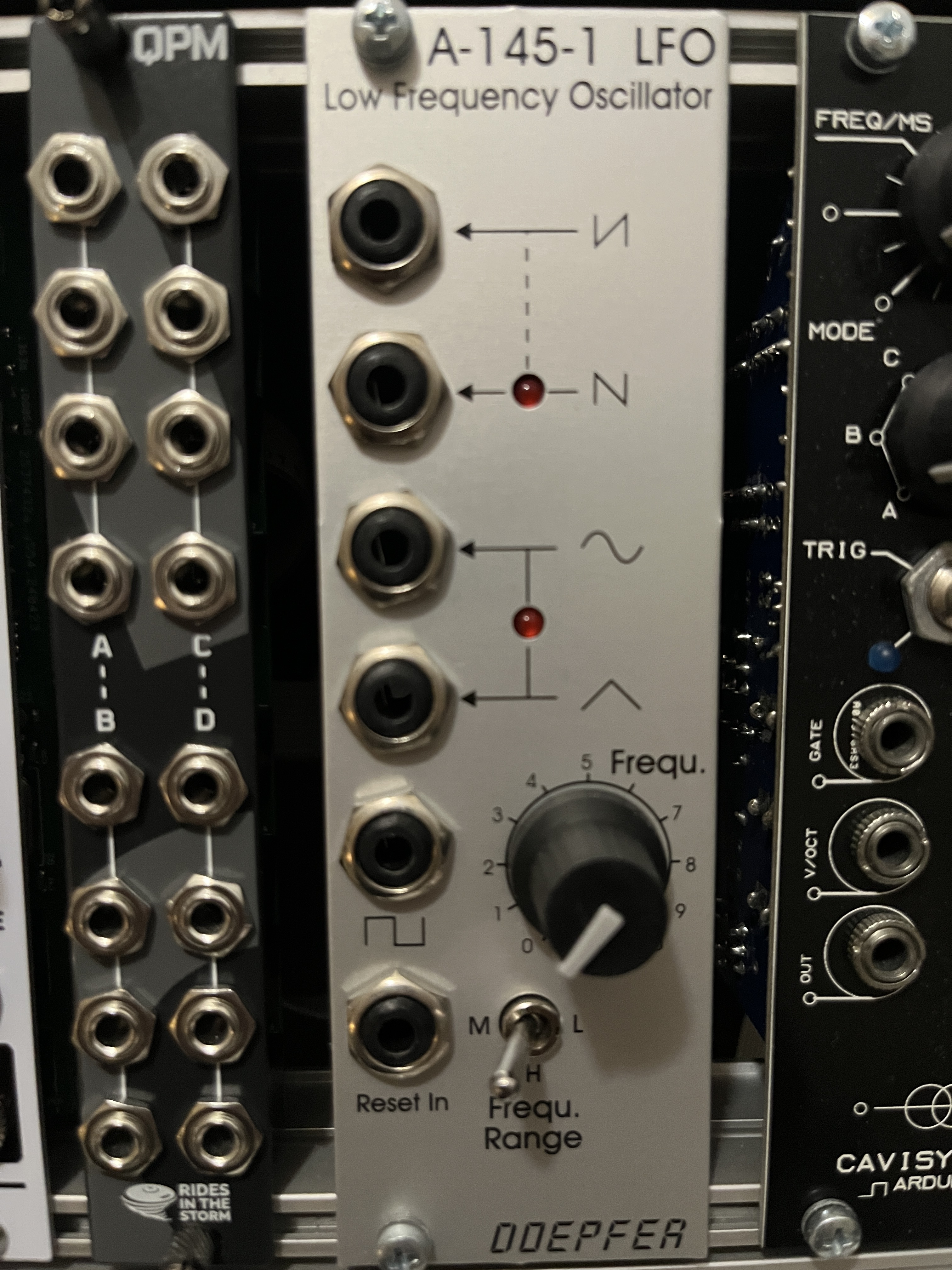Vends Doepfer A-145 – LFO Eurorack 5 formes d’onde