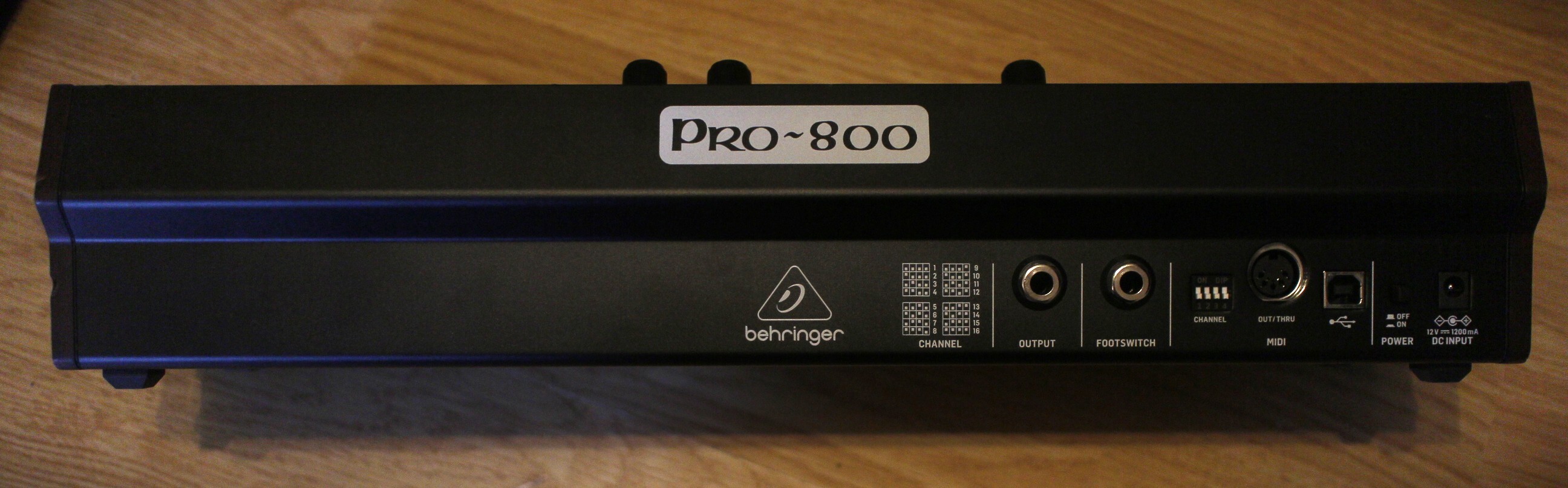 Behringer Pro-800 (74921)