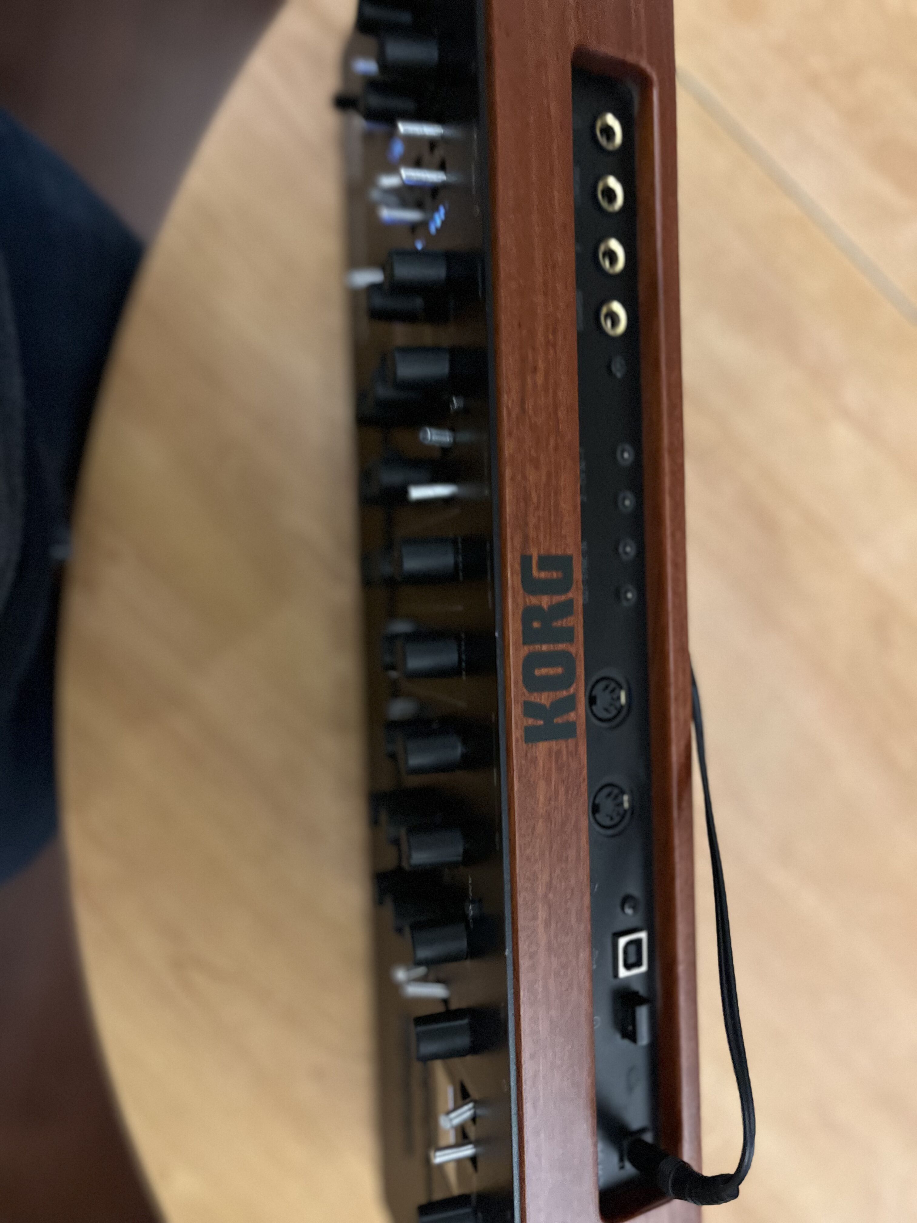 Vends Korg Minilog XD Module
