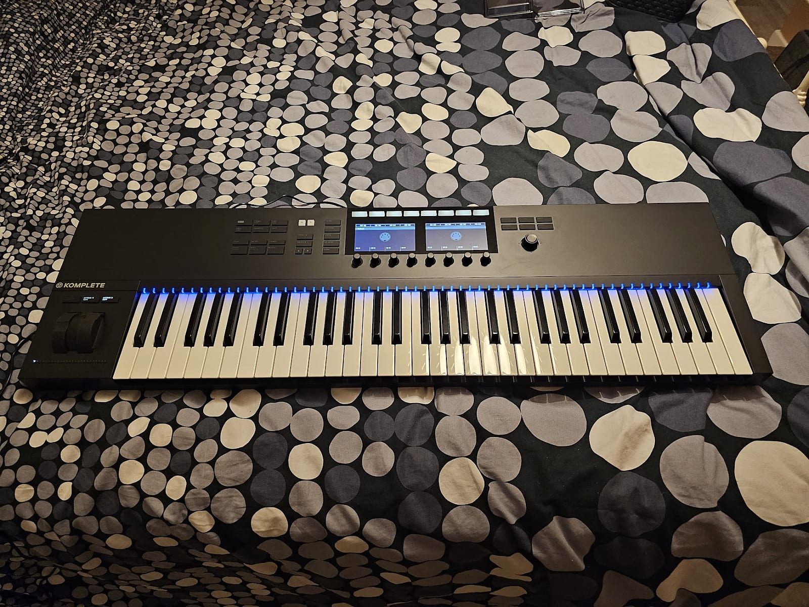Native Instruments - Komplete Kontrol S61 Mk2 + DeckSaver - Accessoires - Neuf (jamais servi)