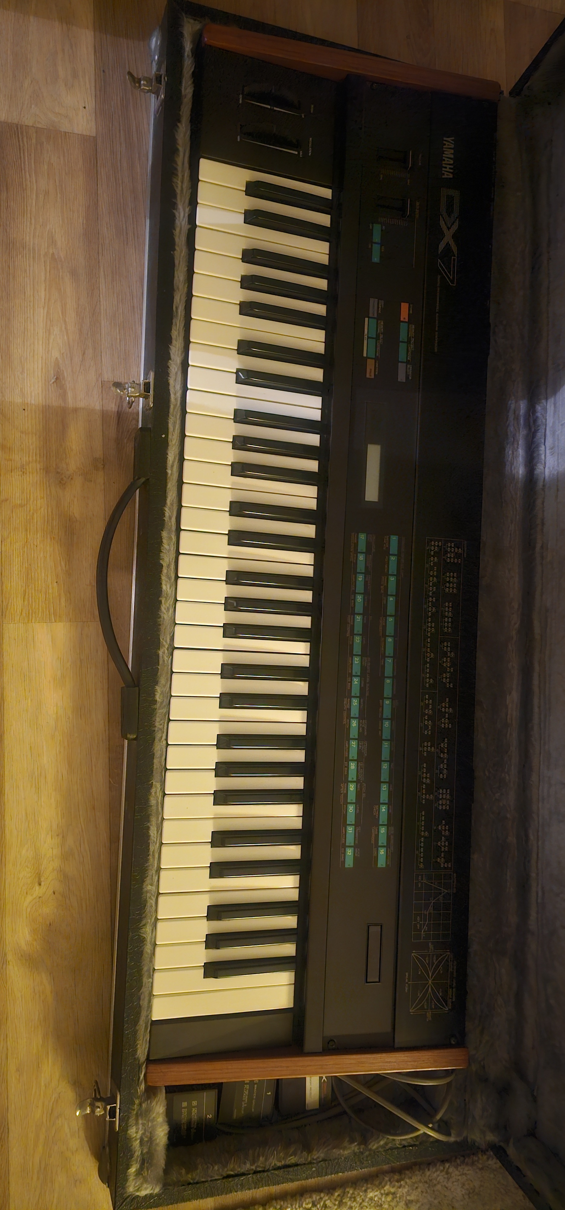 yamaha-dx7-6783810