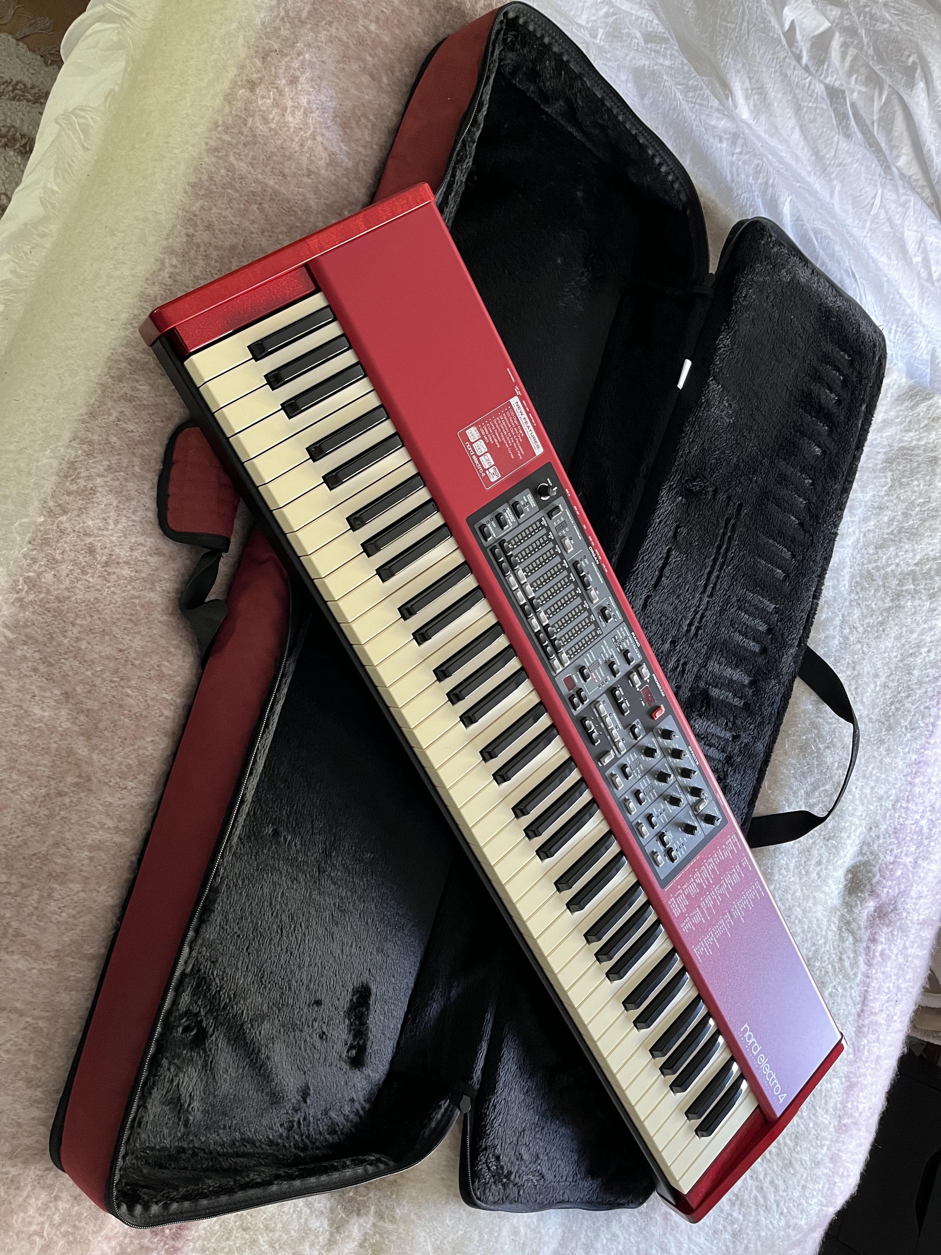 Clavia Nord Electro 4 SW73 (7945)