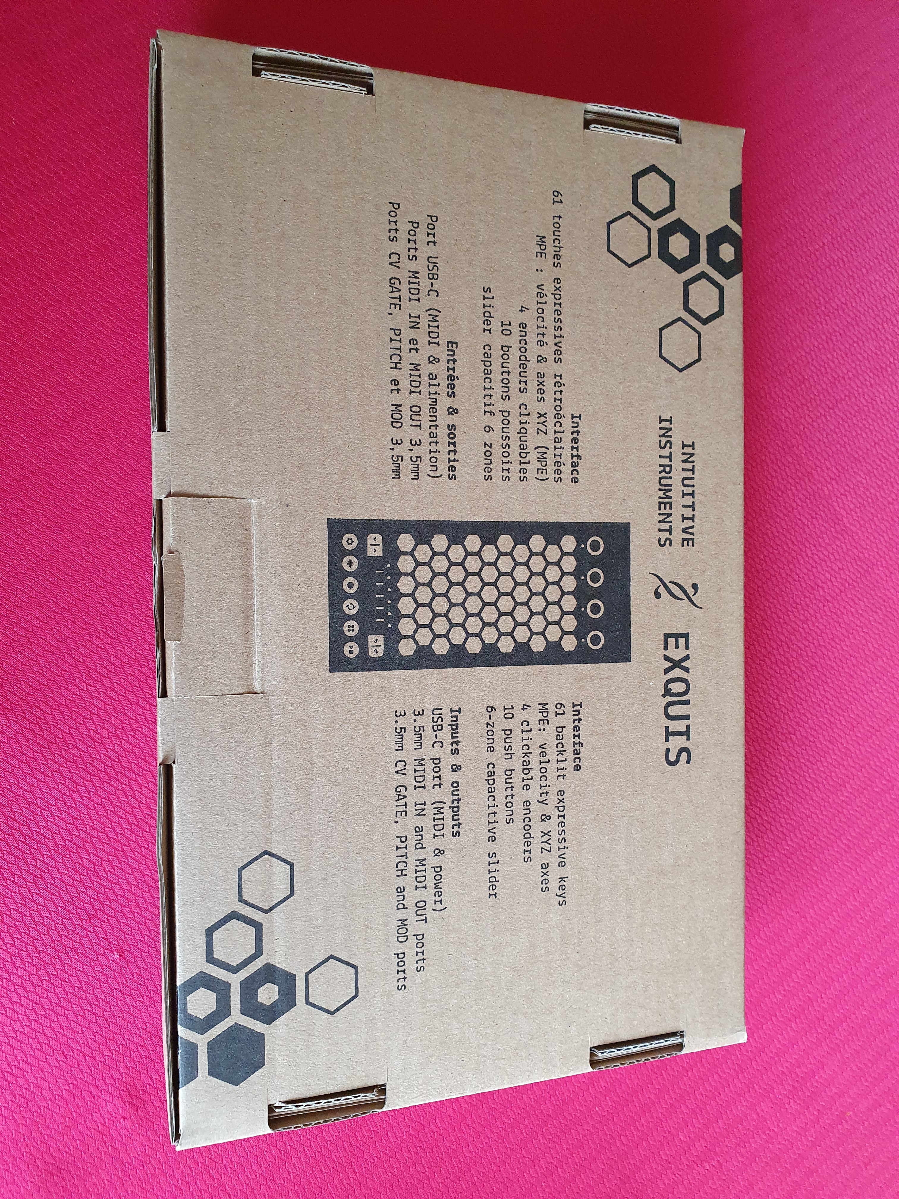 Exquis vue 3 (vue emballage avec liste du contenu)