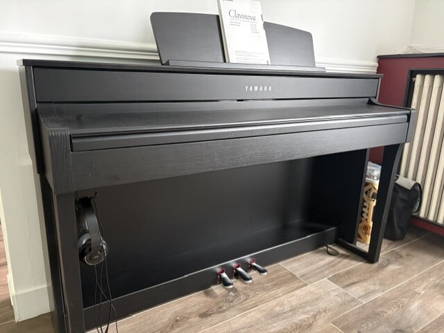 Vends Piano Yamaha Clavinova CLP-645