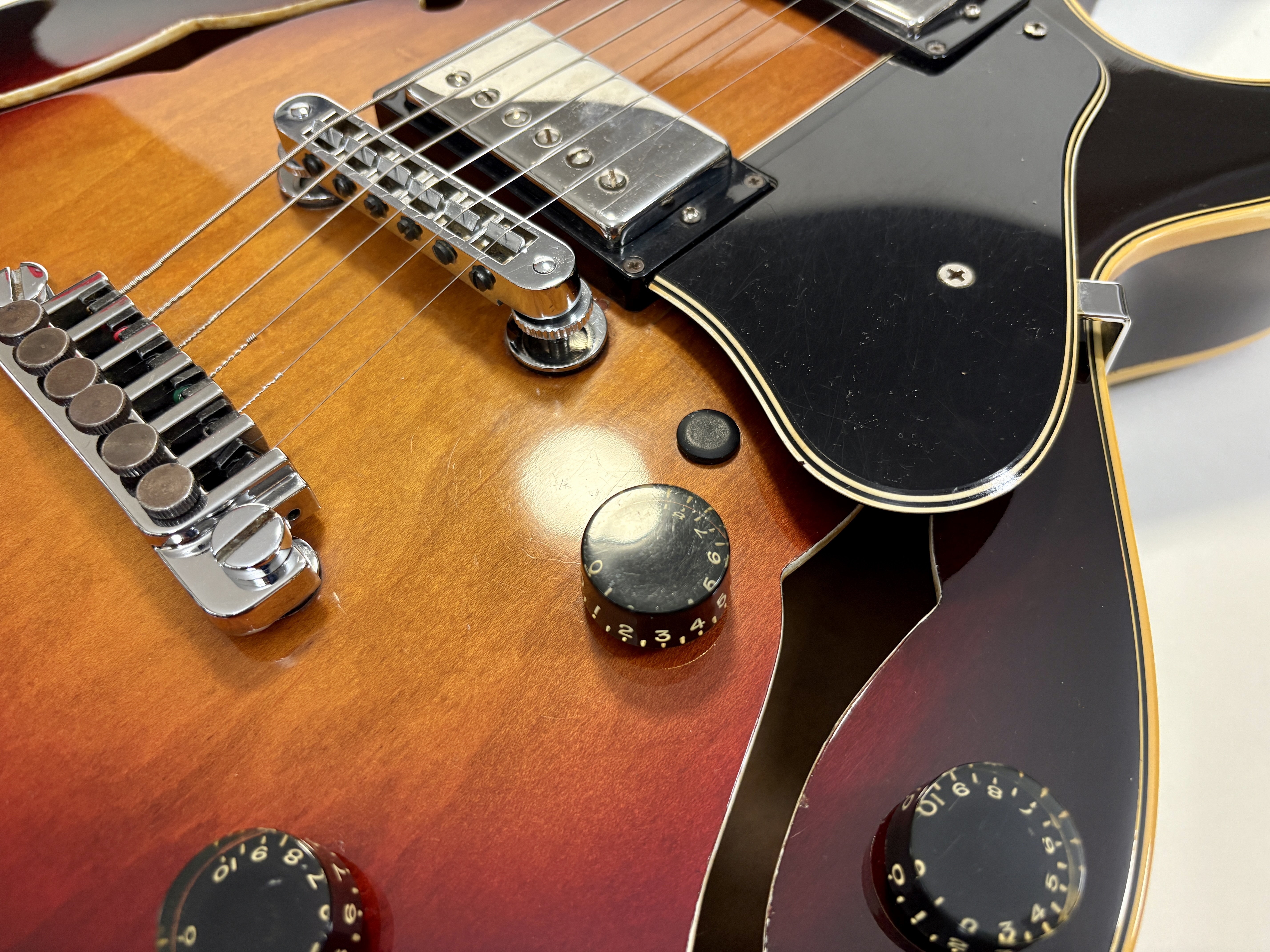 Gibson Howard Roberts Fusion II (2971)