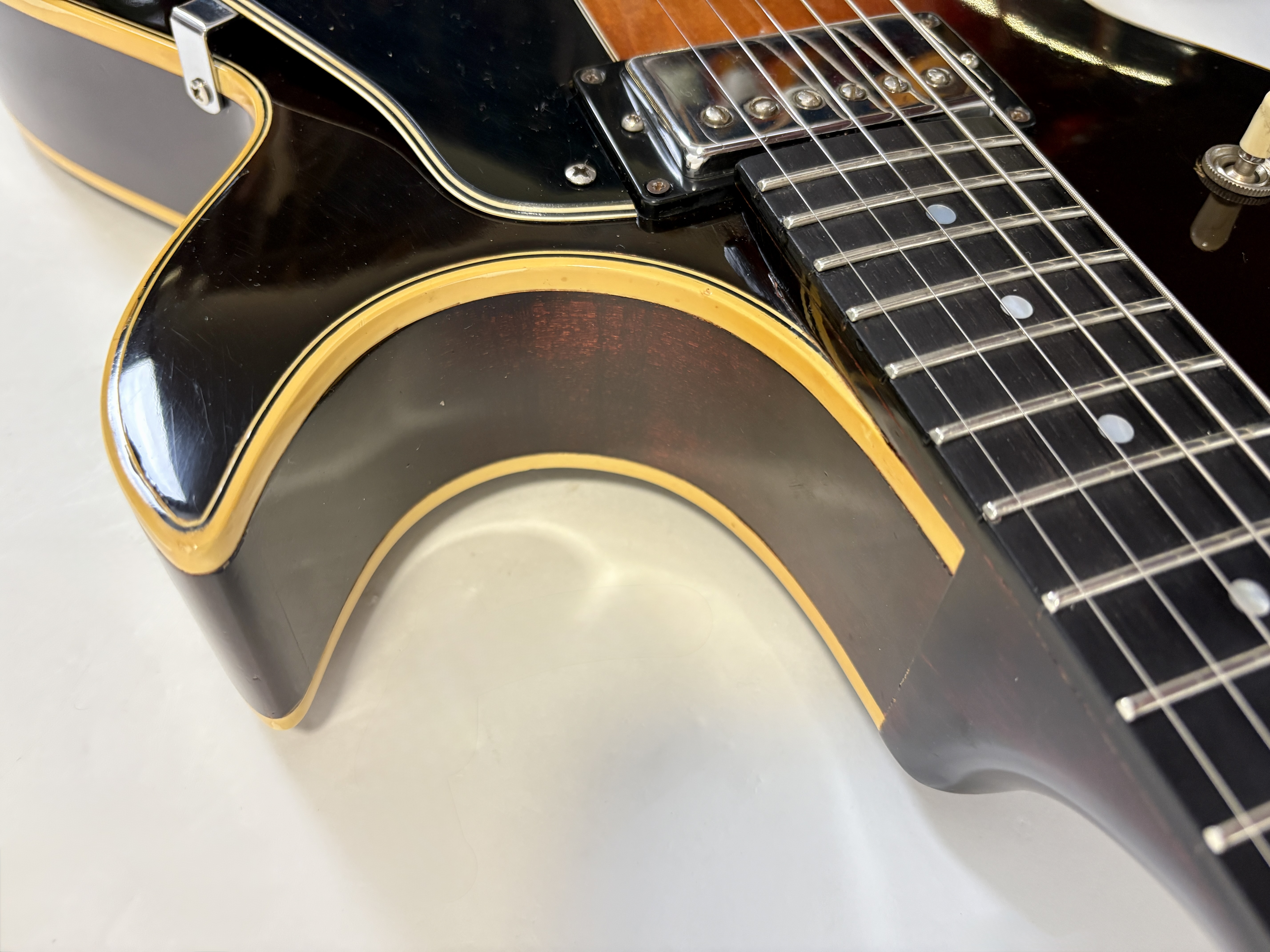 Gibson Howard Roberts Fusion II (95472)