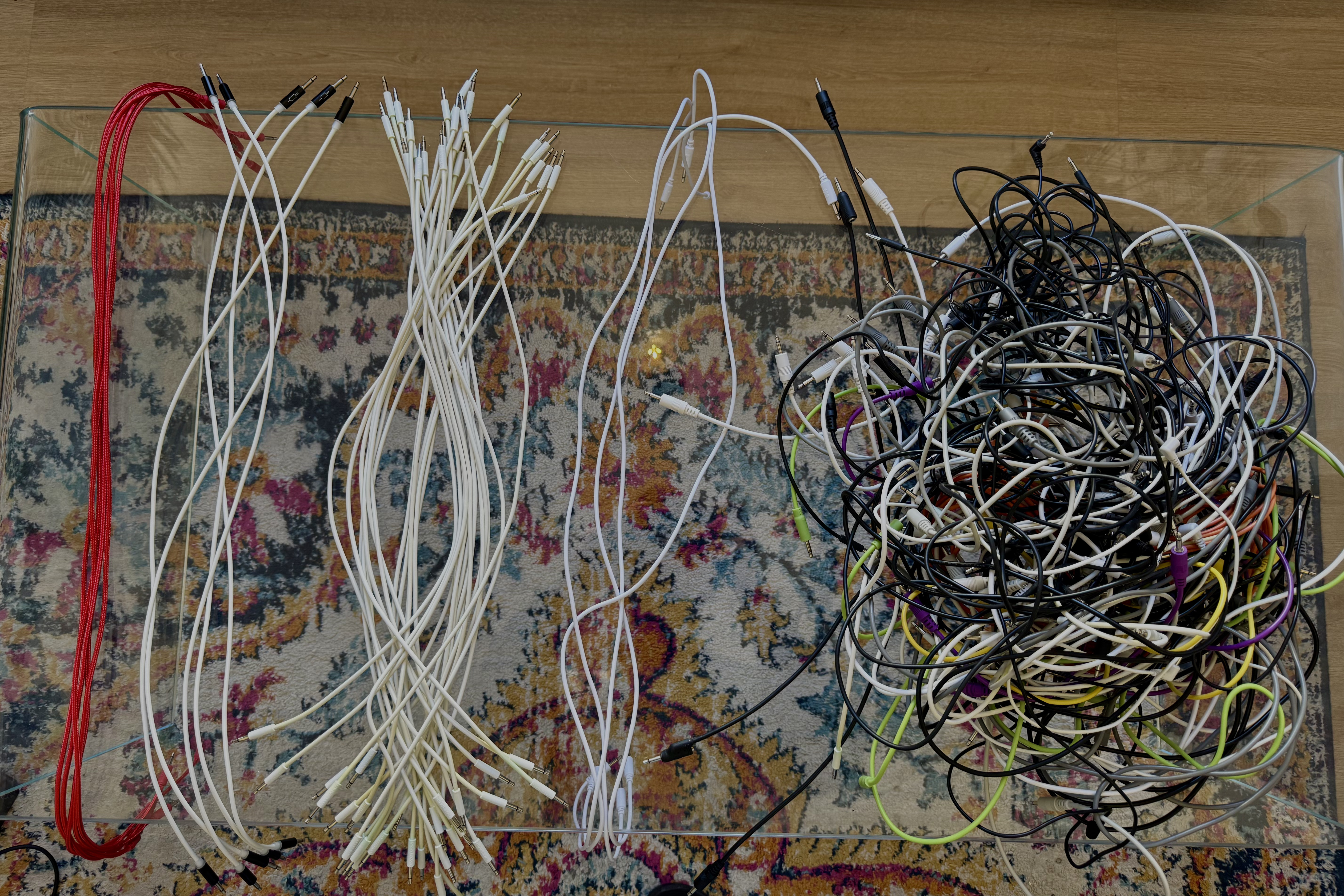 Gros lot de patch cables eurorack