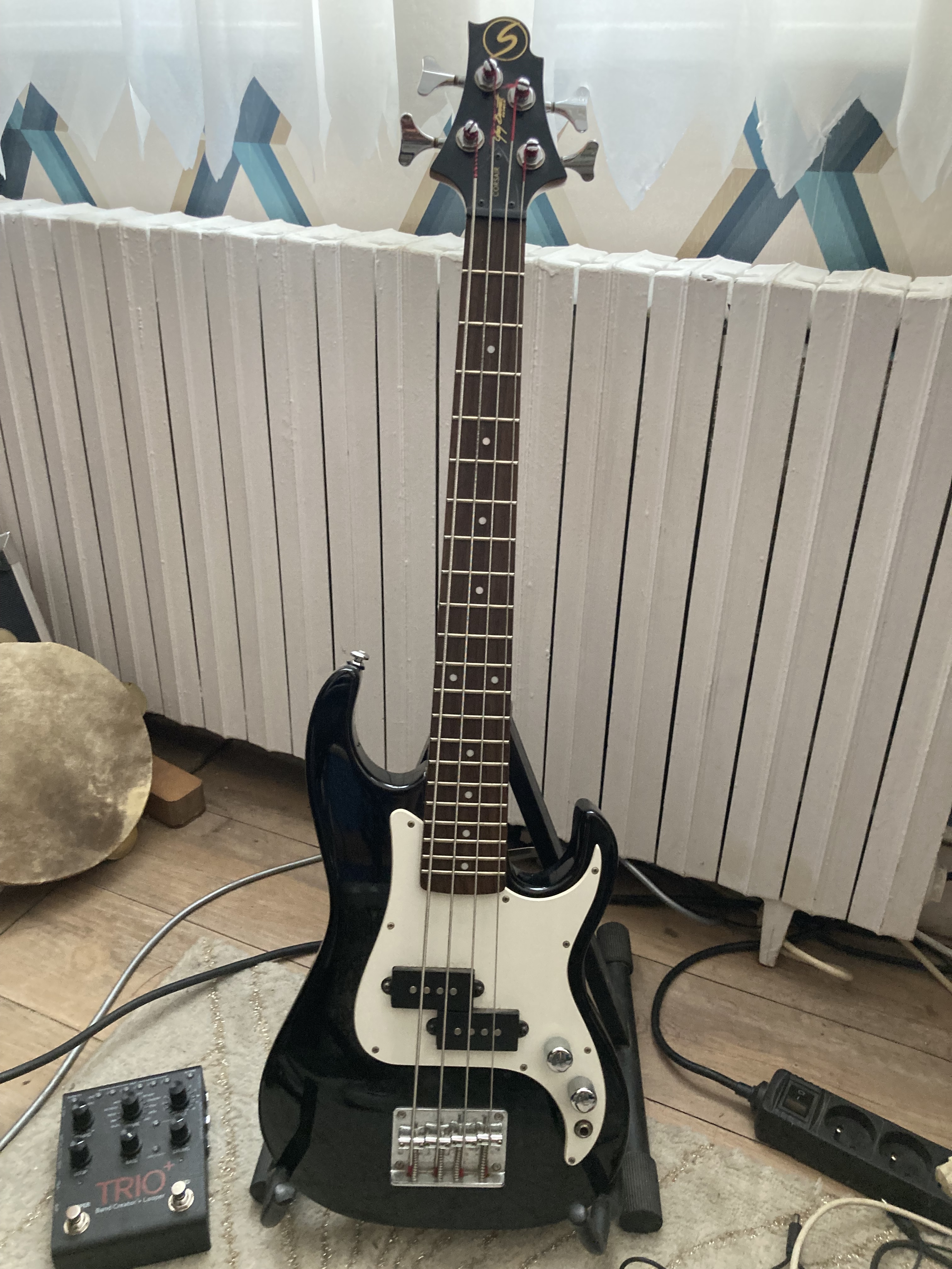 Basse électrique 3/4