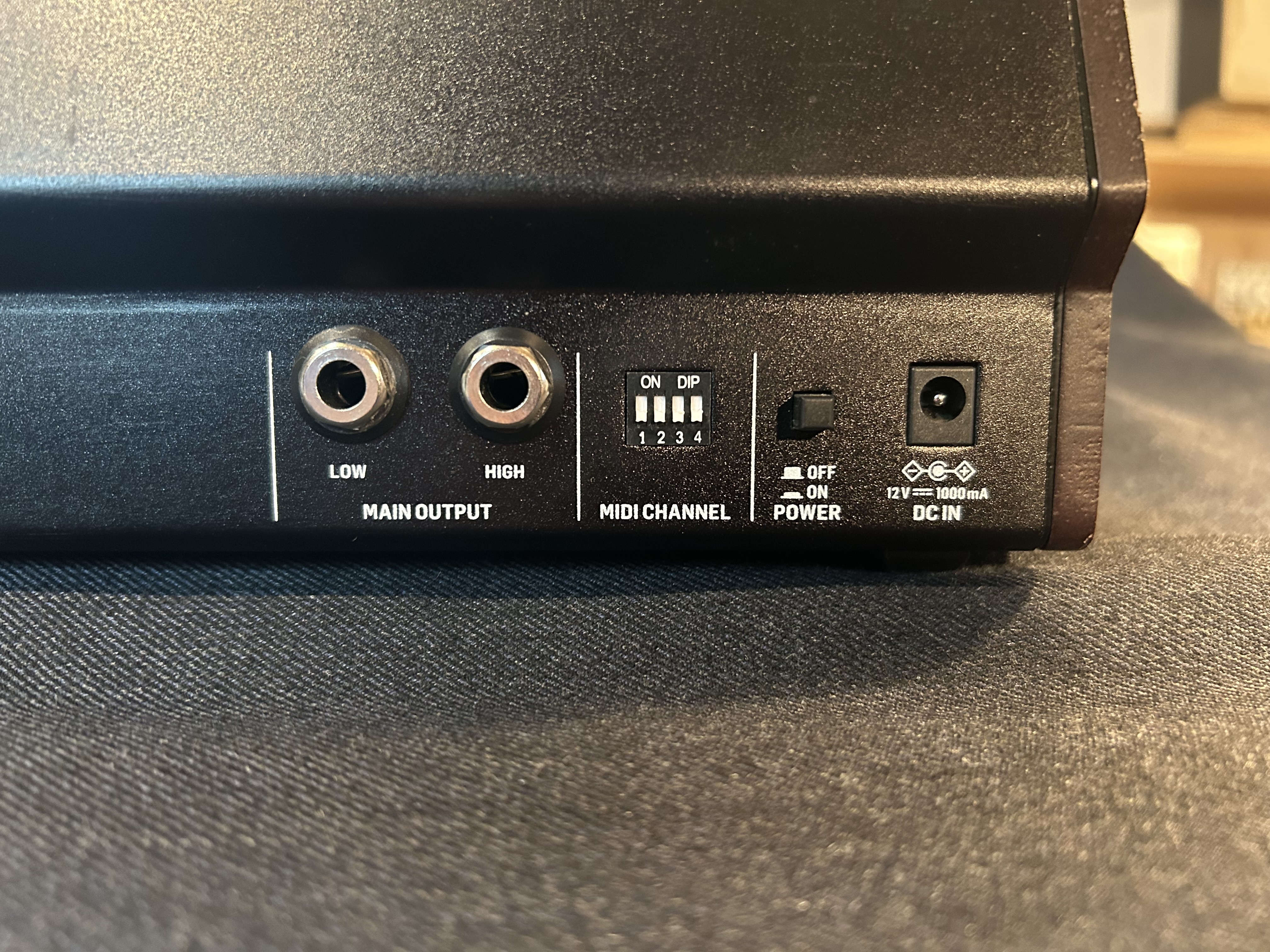 Behringer CAT Synthesizer (33719)