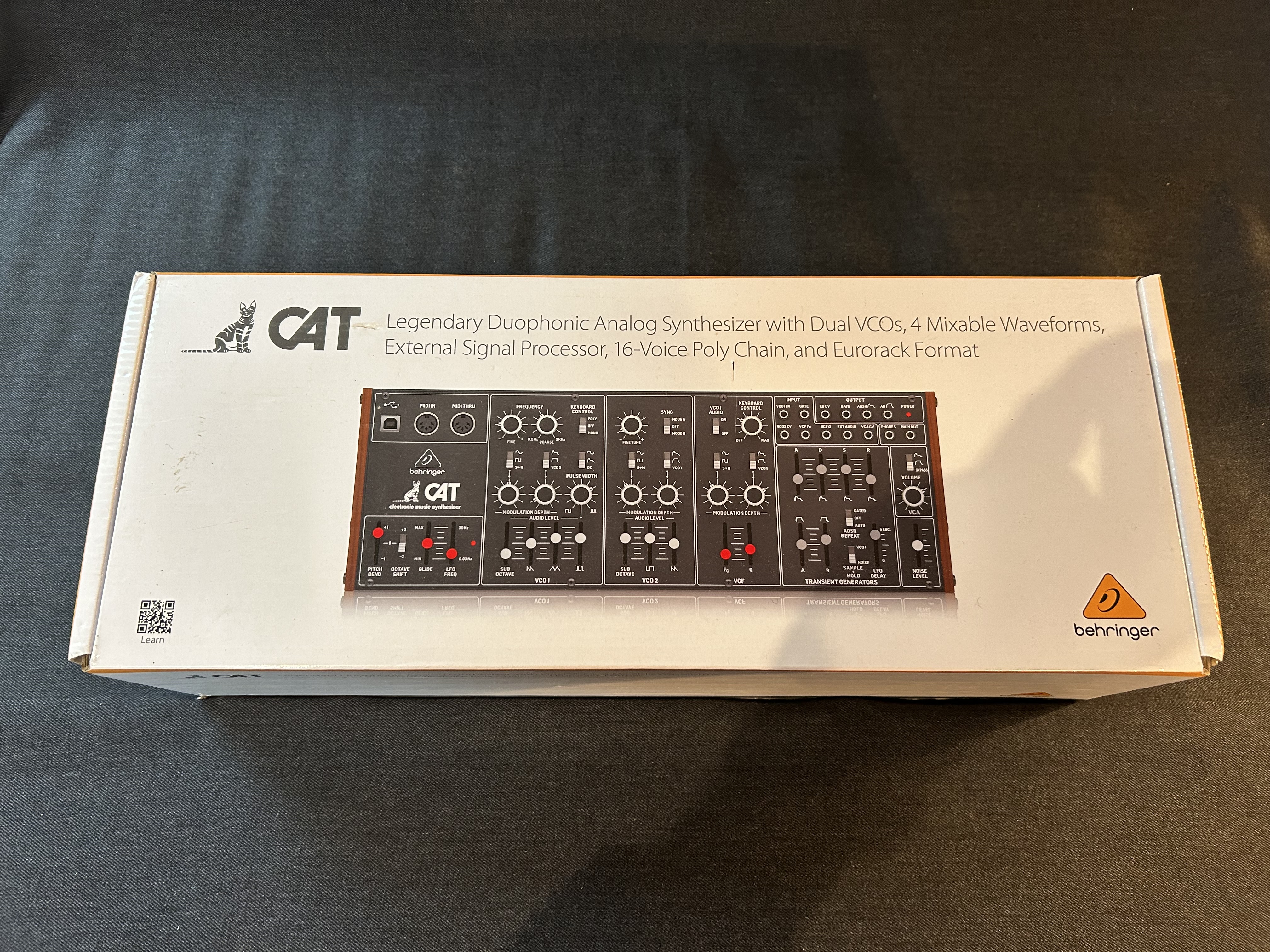 Behringer CAT Synthesizer (83759)