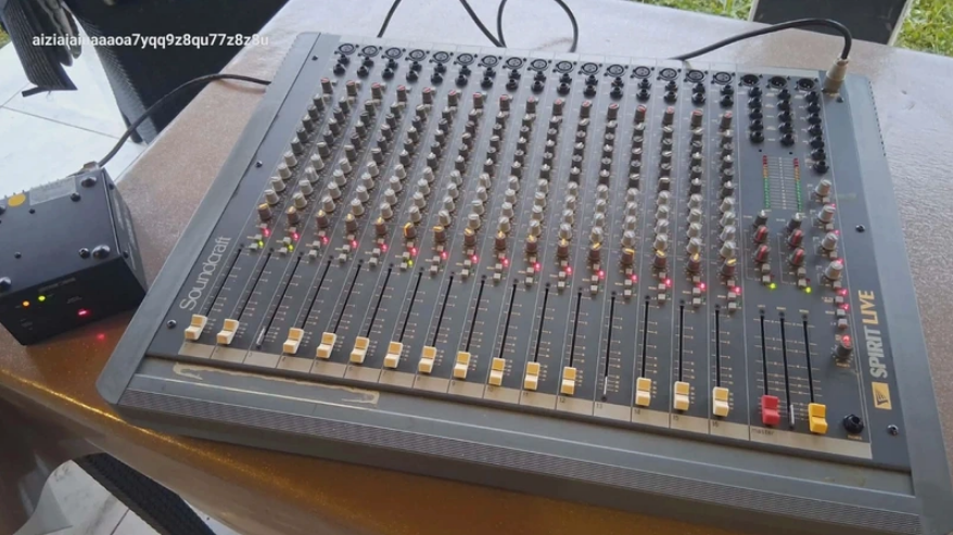 Soundcraft Spirit Live 16
