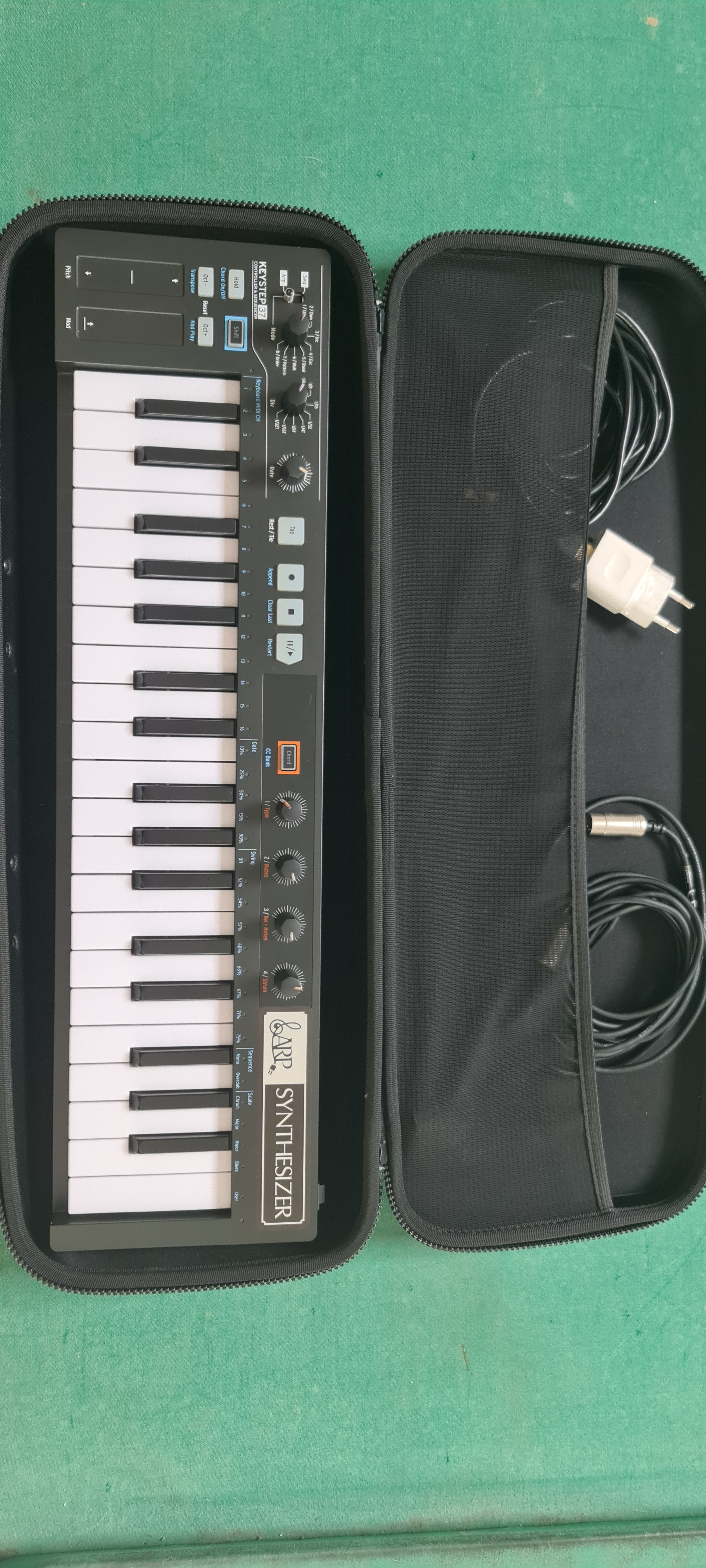 Keystep 37 