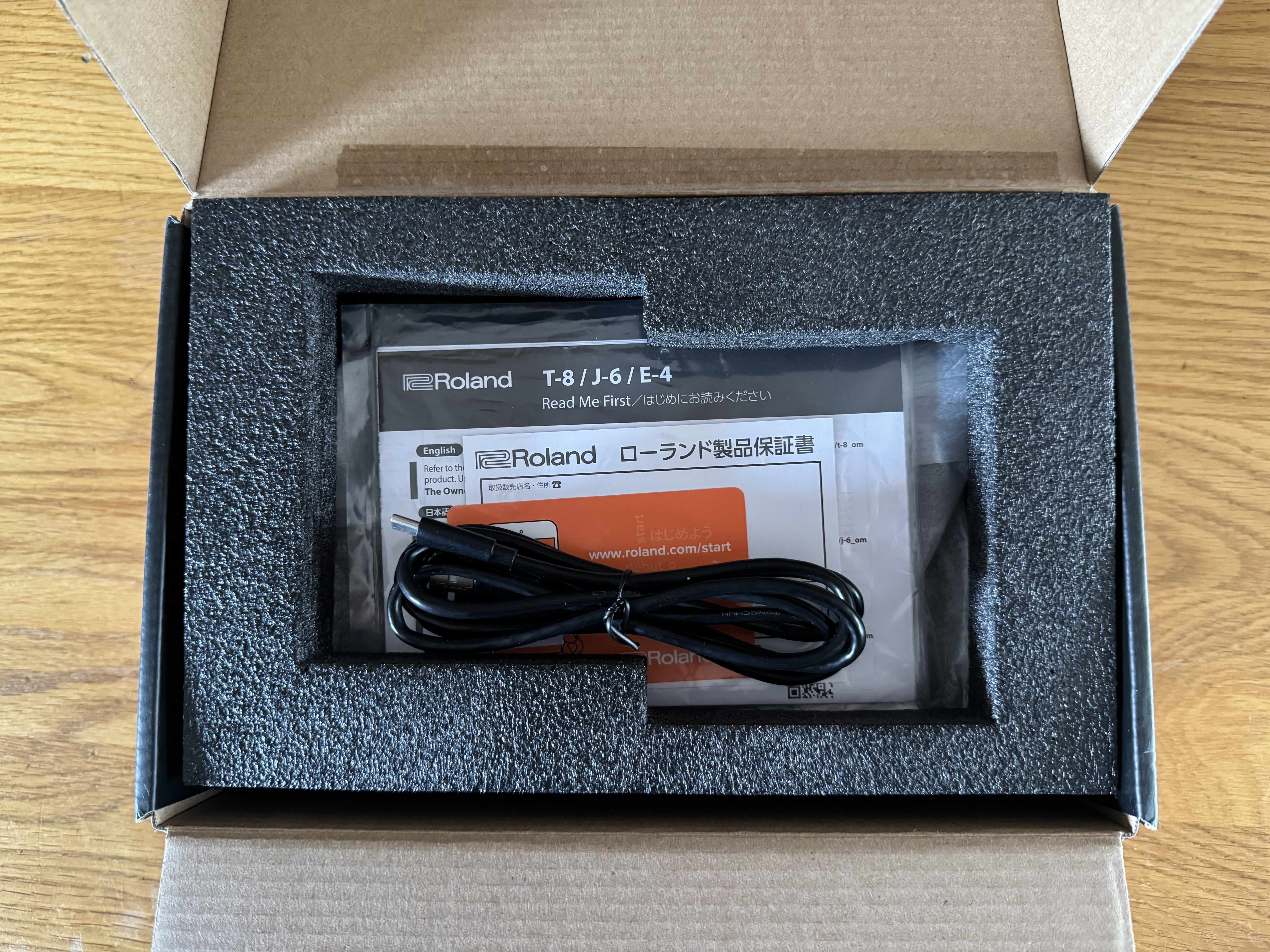 Roland T-8 (80493)