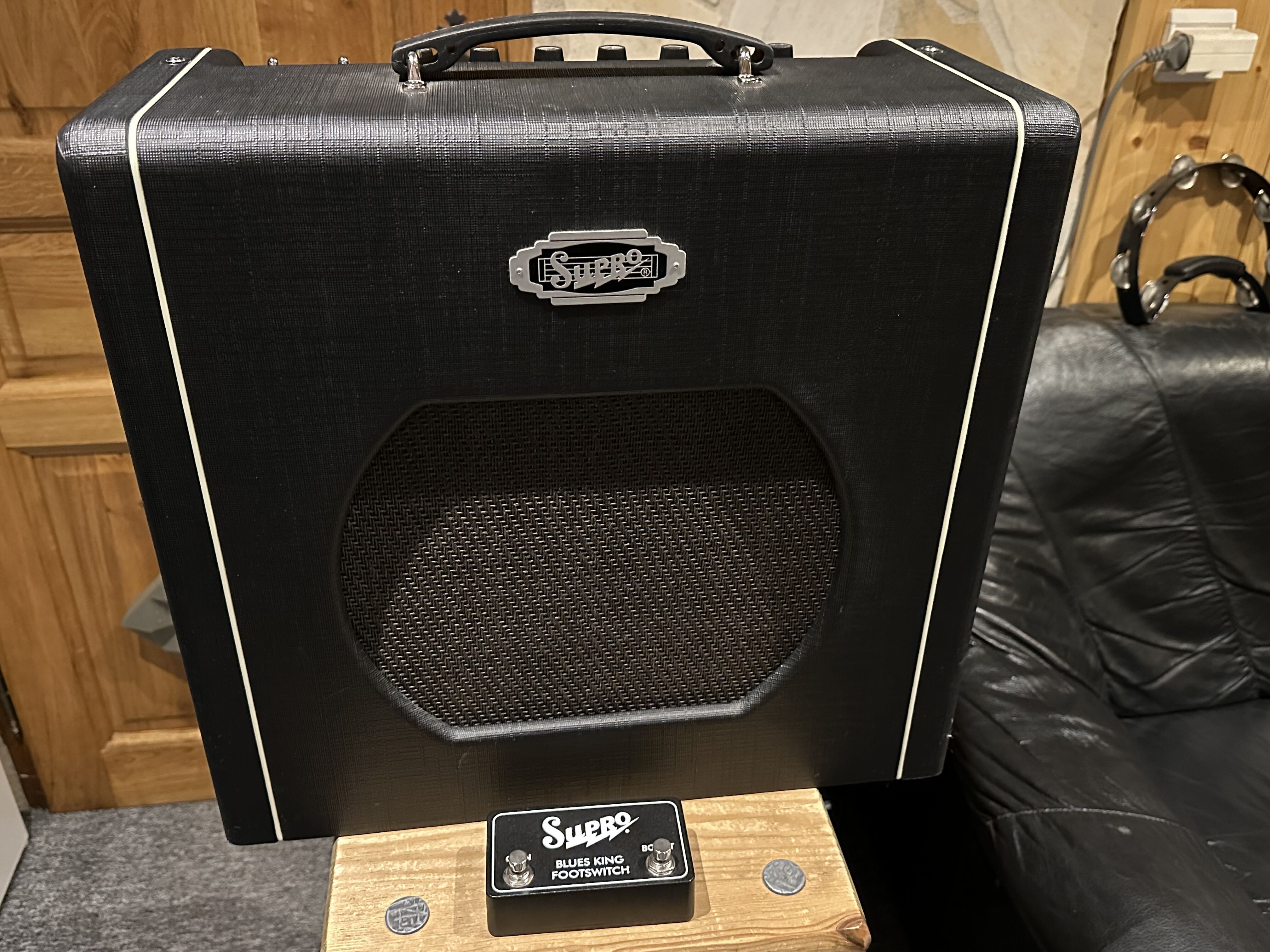 Vends SUPRO Blues King 12 parfait état
