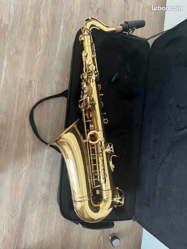 Saxophone alto Conn « petite main » – idéal enfant débutant