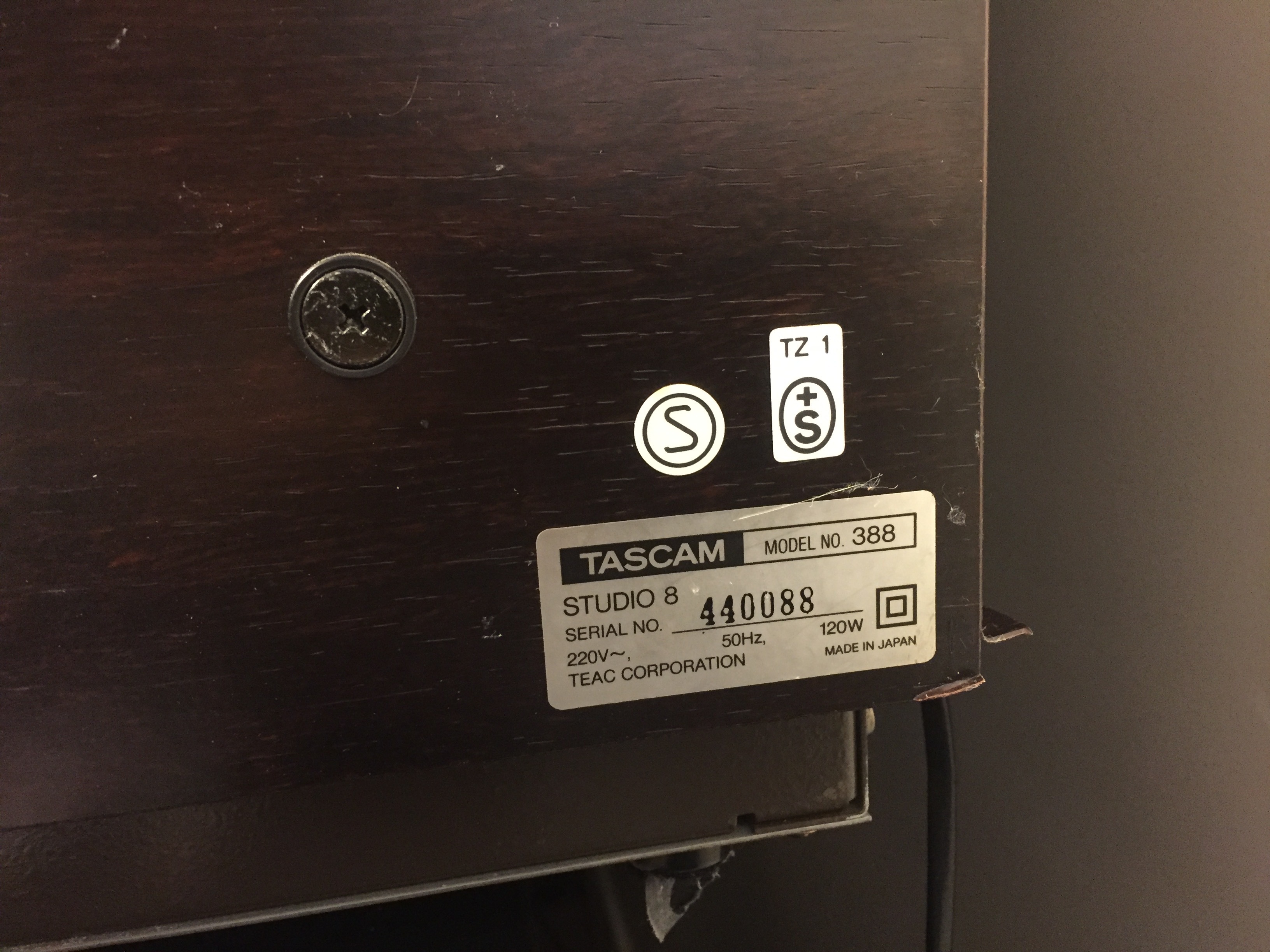 Tascam 388 (63658)