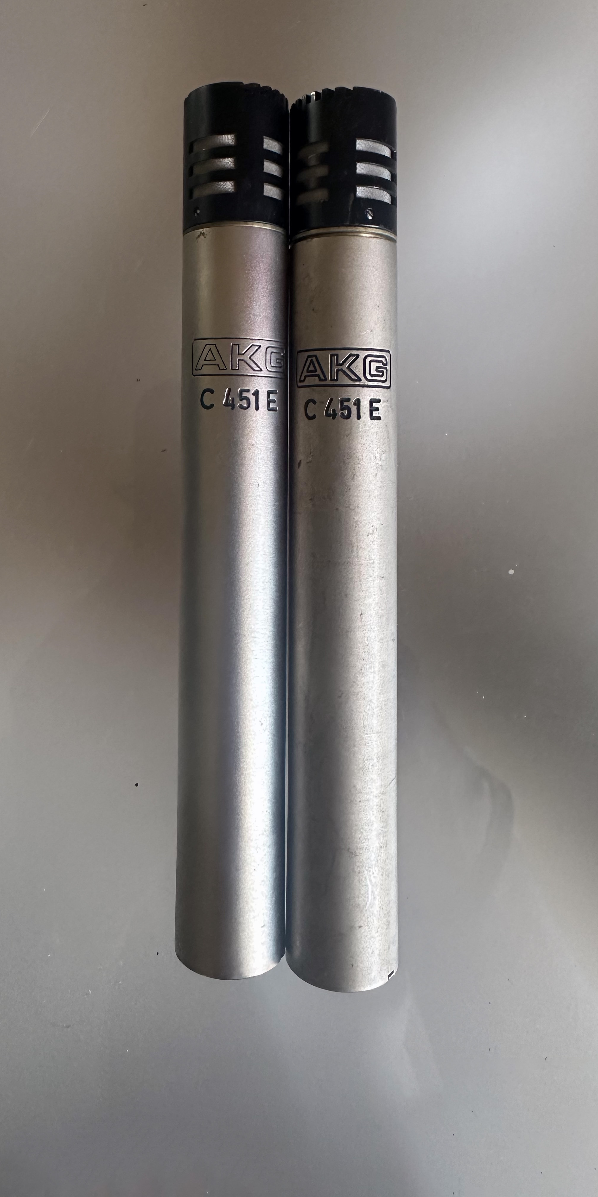 AKG C451 E – Micro condensateur vintage studio - 2 pièces