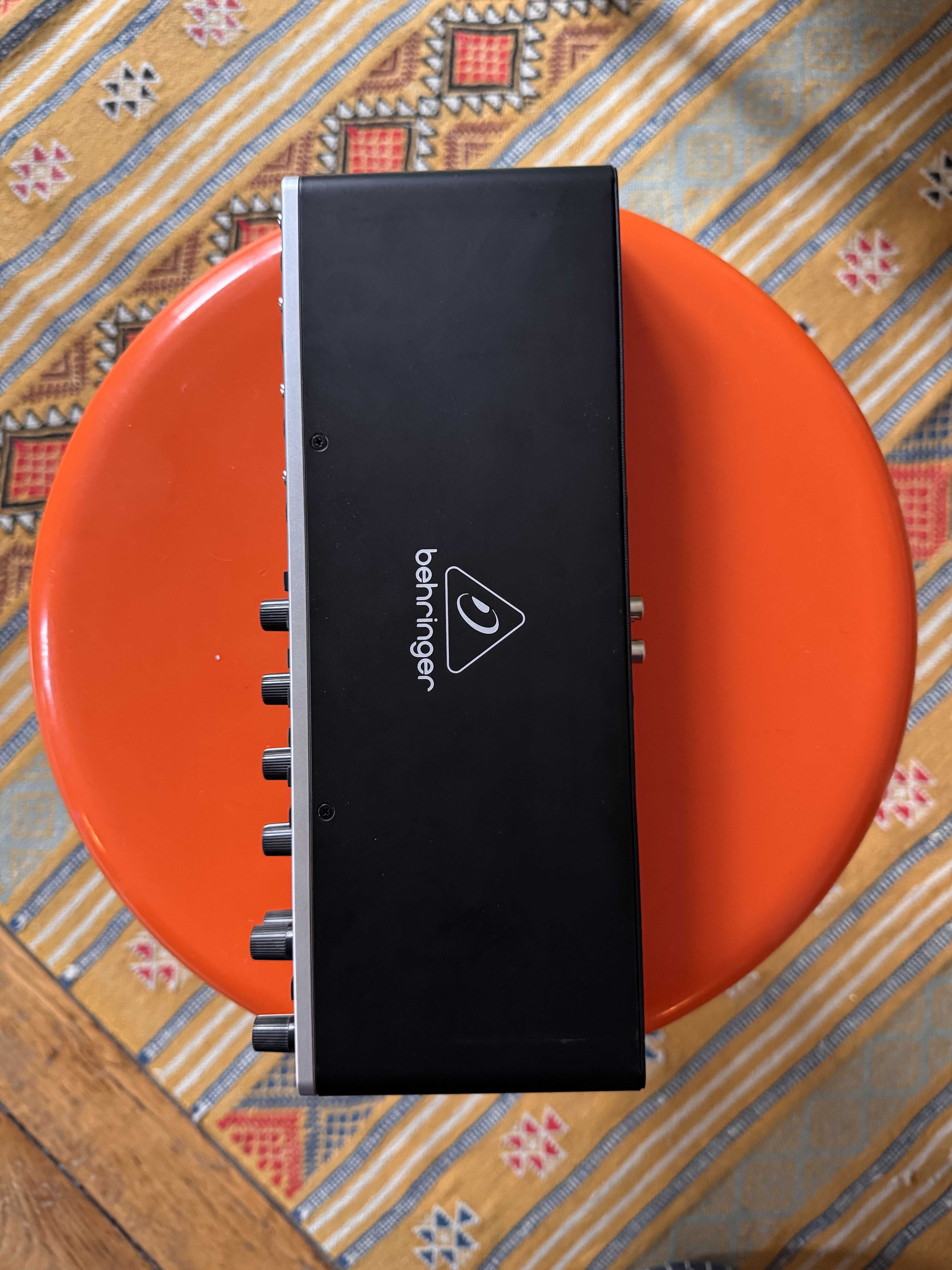 Behringer U-Phoria UMC404HD (19075)