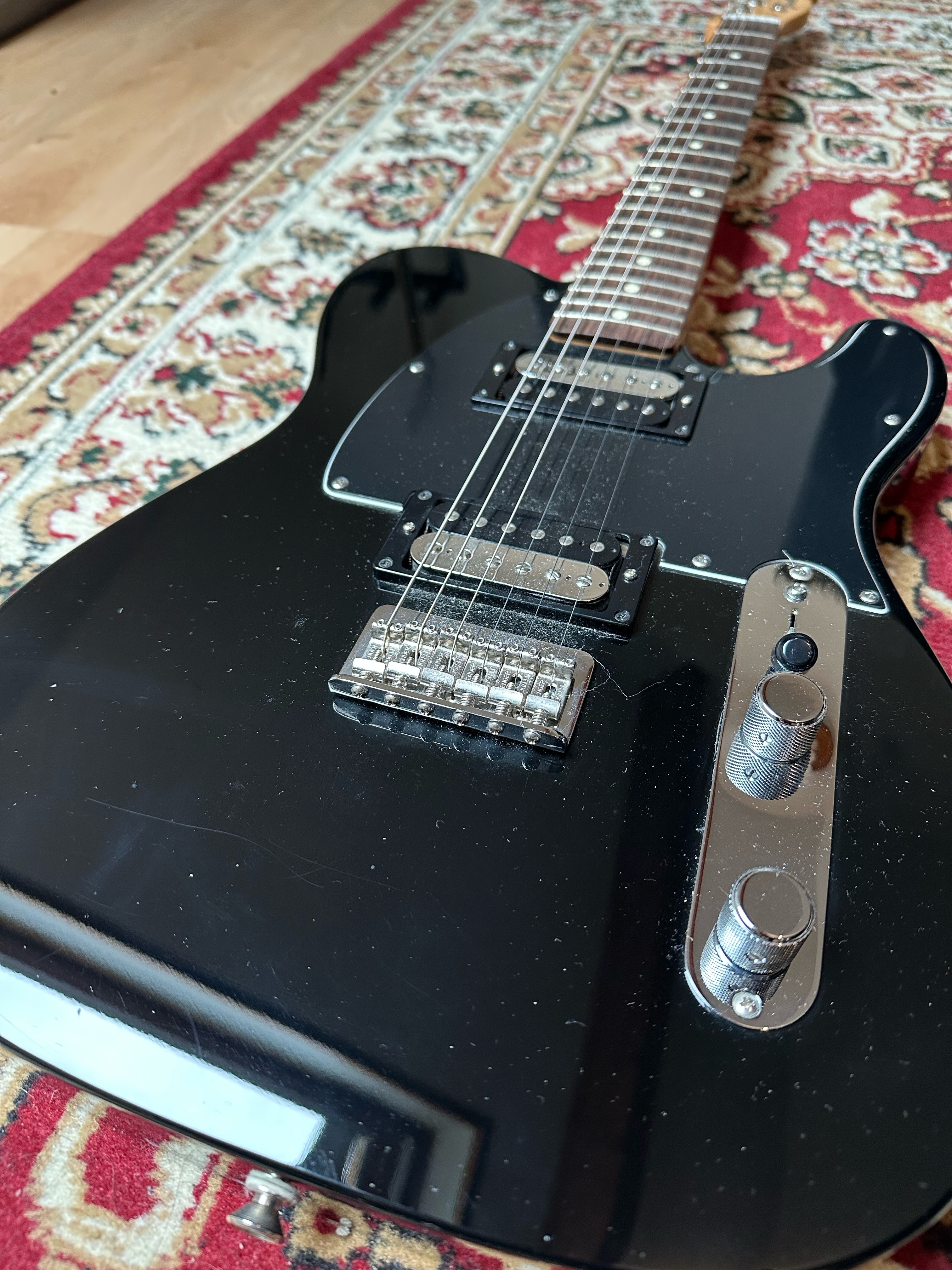 Vend Fender Standard Telecaster HH RW Black