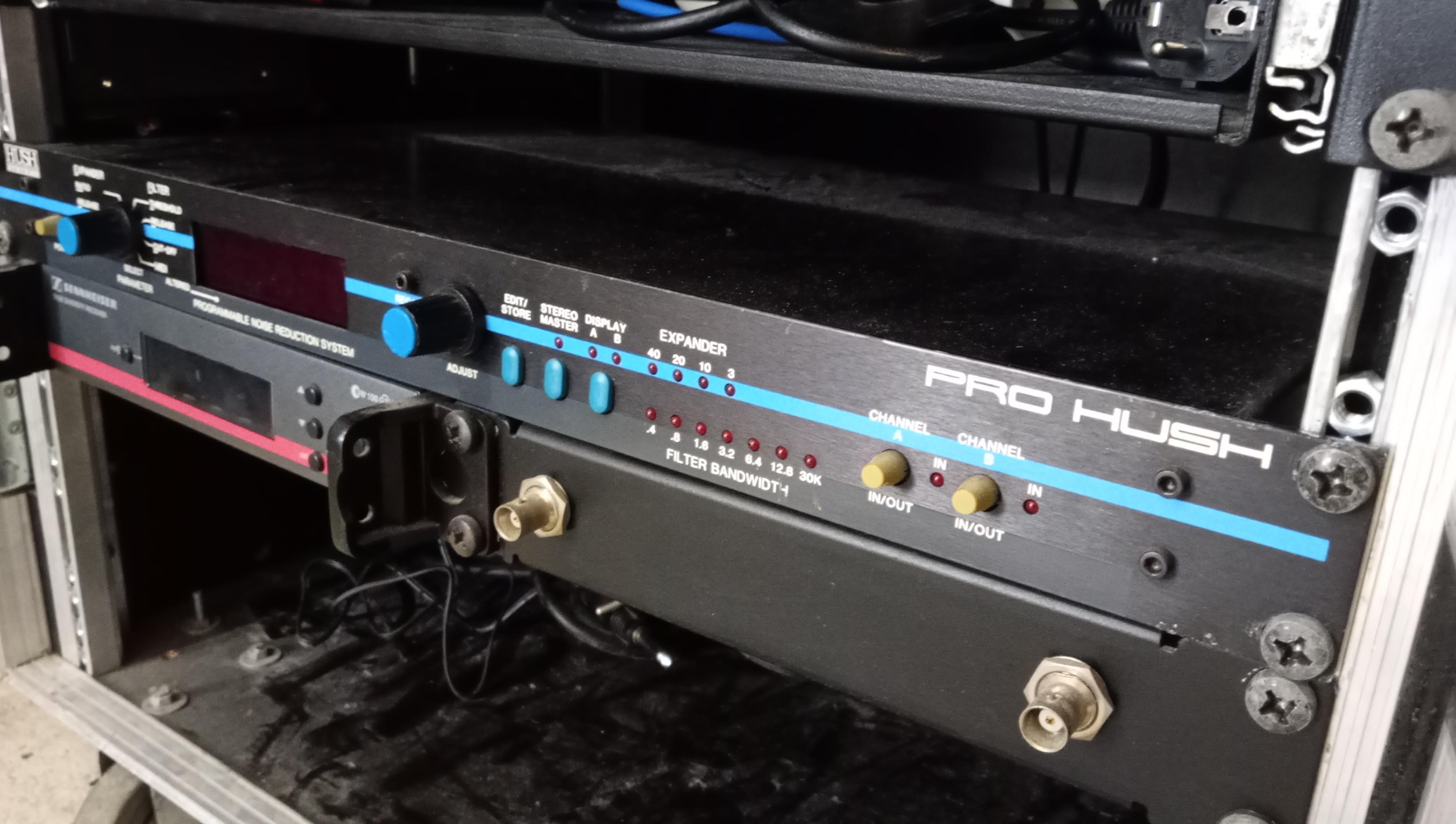Noise gate vintage PRO HUSH en bon état